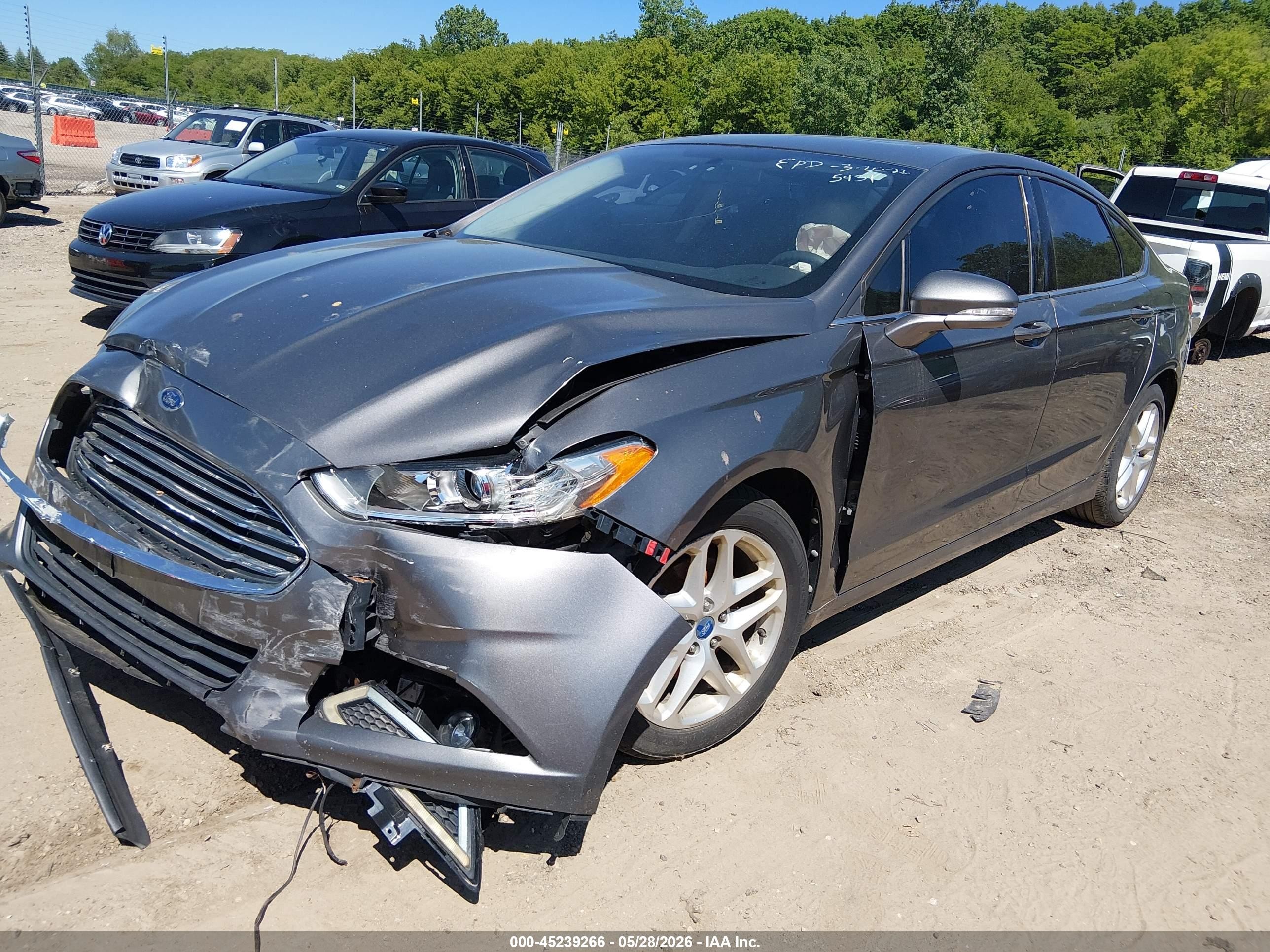 2013 Ford Fusion Se Серебряный vin: 3FA6P0H72DR208125