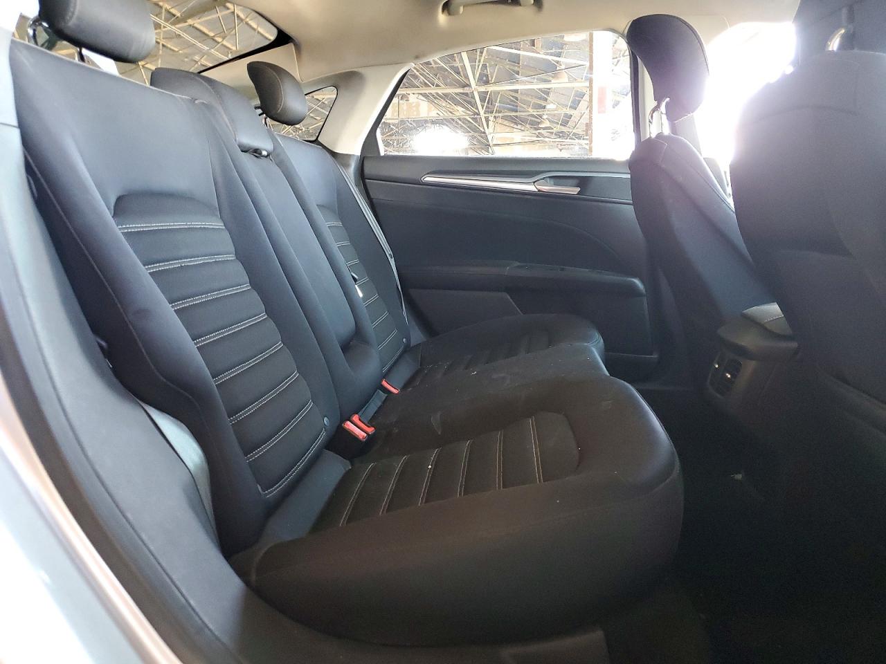 2013 Ford Fusion Se Silver vin: 3FA6P0H72DR209100