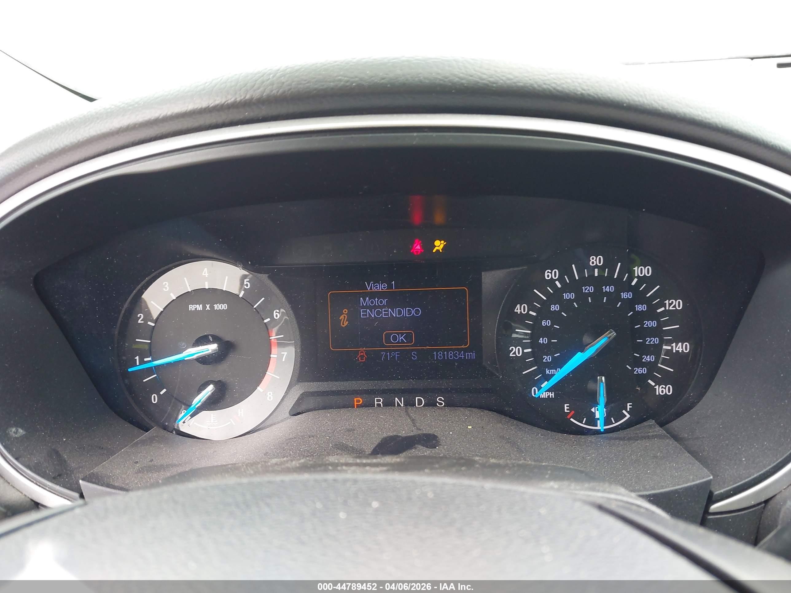 2013 Ford Fusion Se Red vin: 3FA6P0H72DR237513