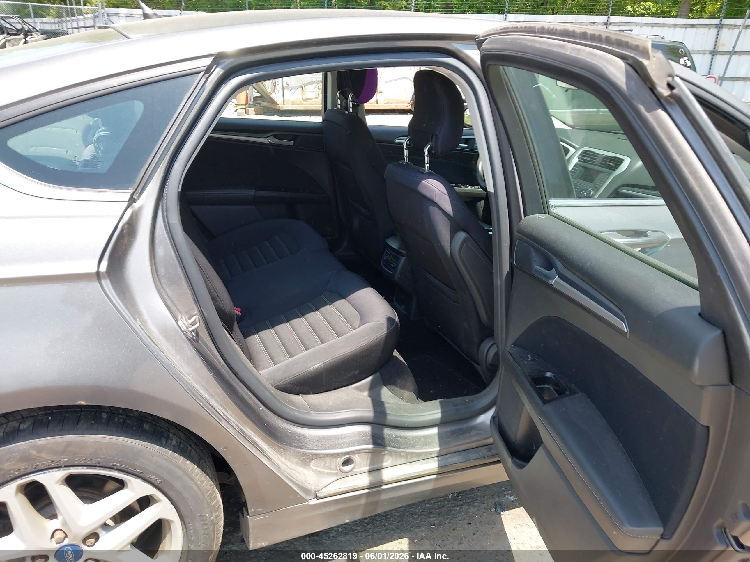 2013 Ford Fusion Se Gray vin: 3FA6P0H72DR239651