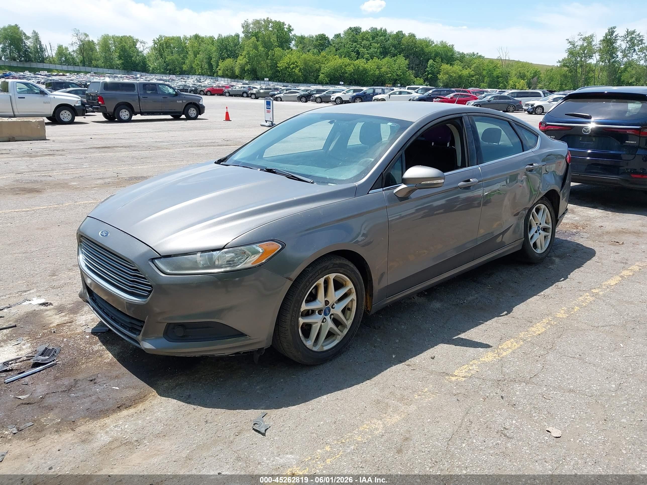 2013 Ford Fusion Se Gray vin: 3FA6P0H72DR239651