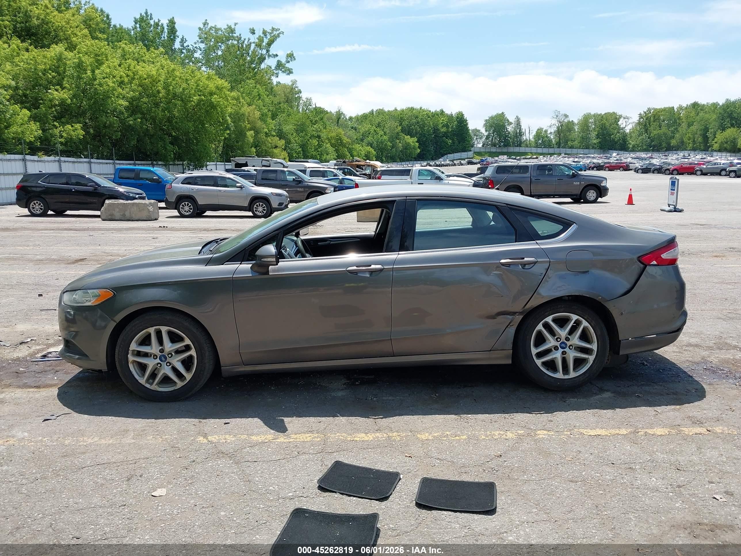 2013 Ford Fusion Se Gray vin: 3FA6P0H72DR239651