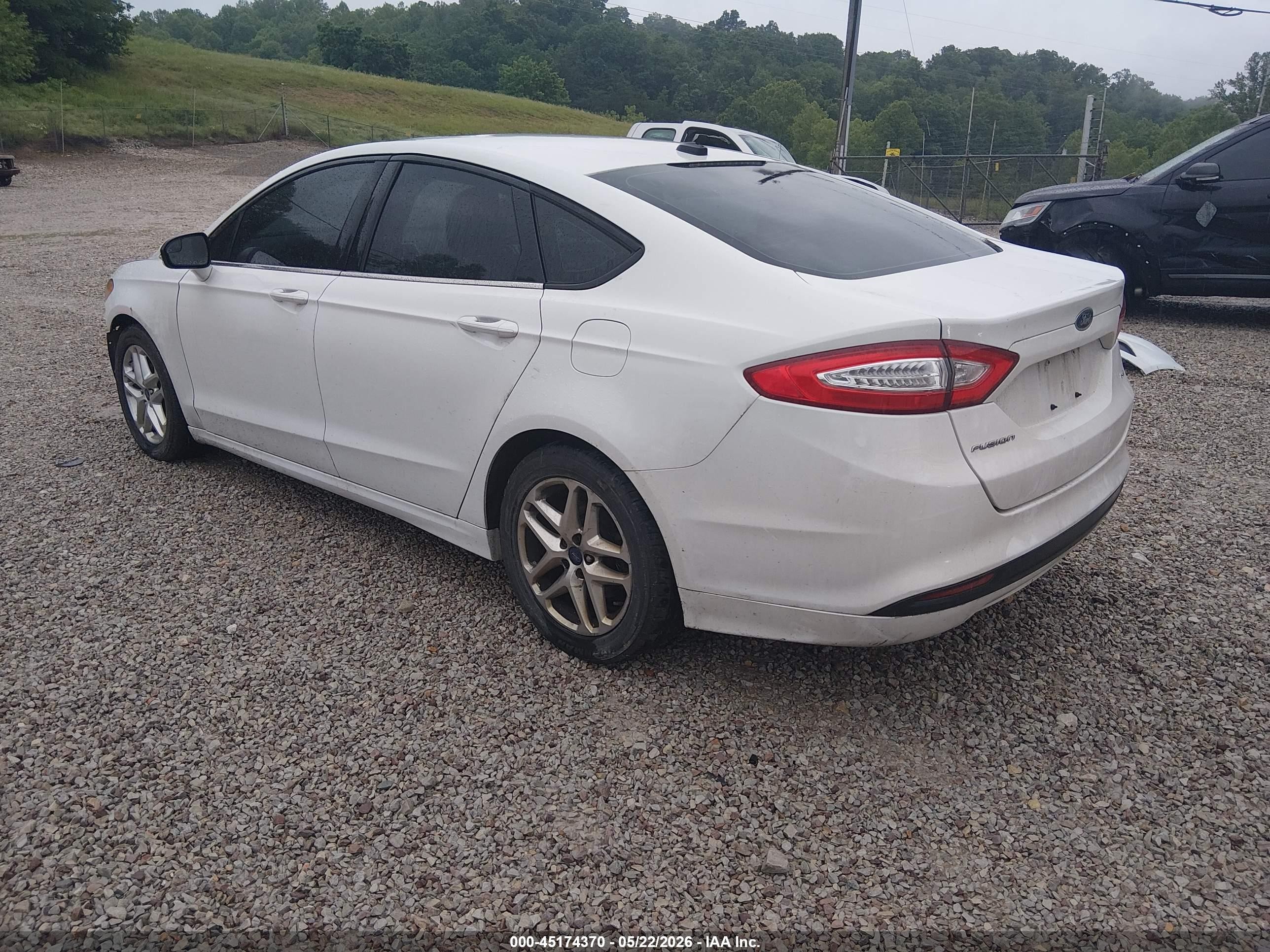2013 Ford Fusion Se Белый vin: 3FA6P0H72DR242940