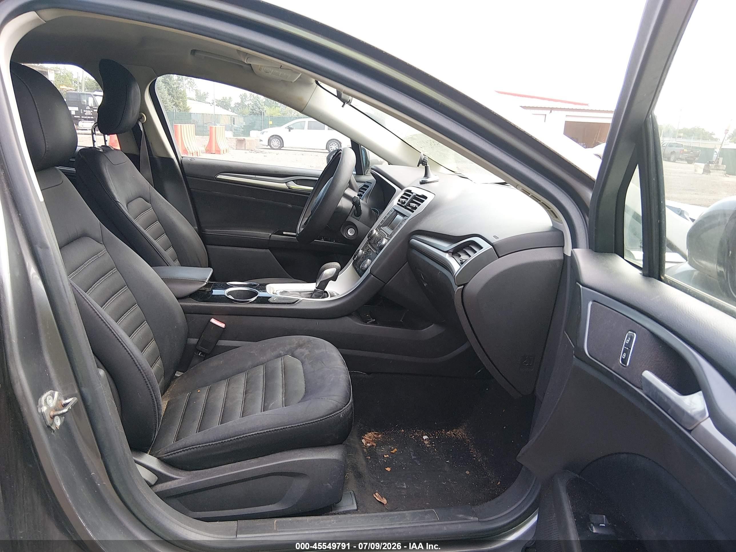 2013 Ford Fusion Se Gray vin: 3FA6P0H72DR305177