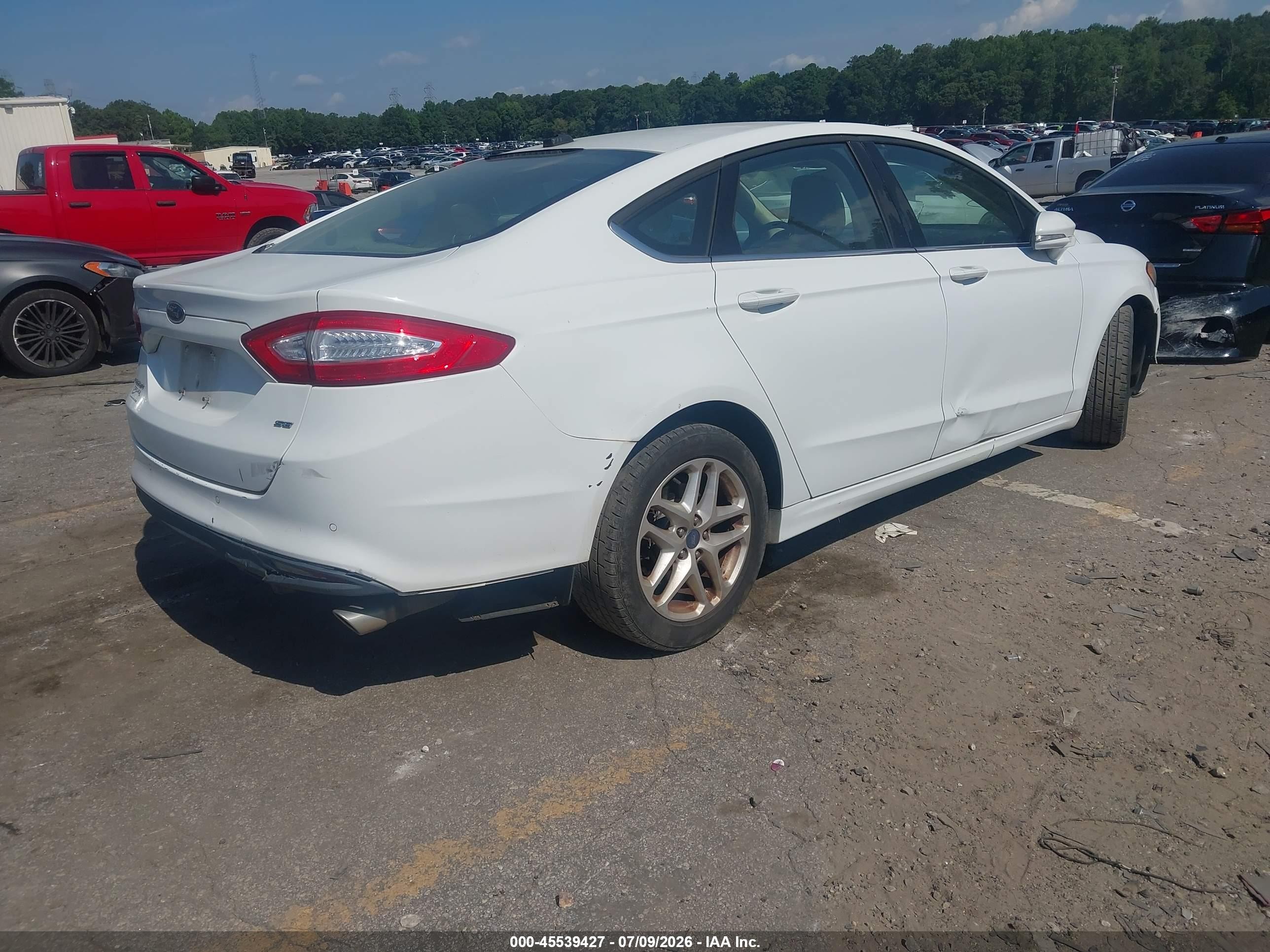 2013 Ford Fusion Se White vin: 3FA6P0H72DR337143