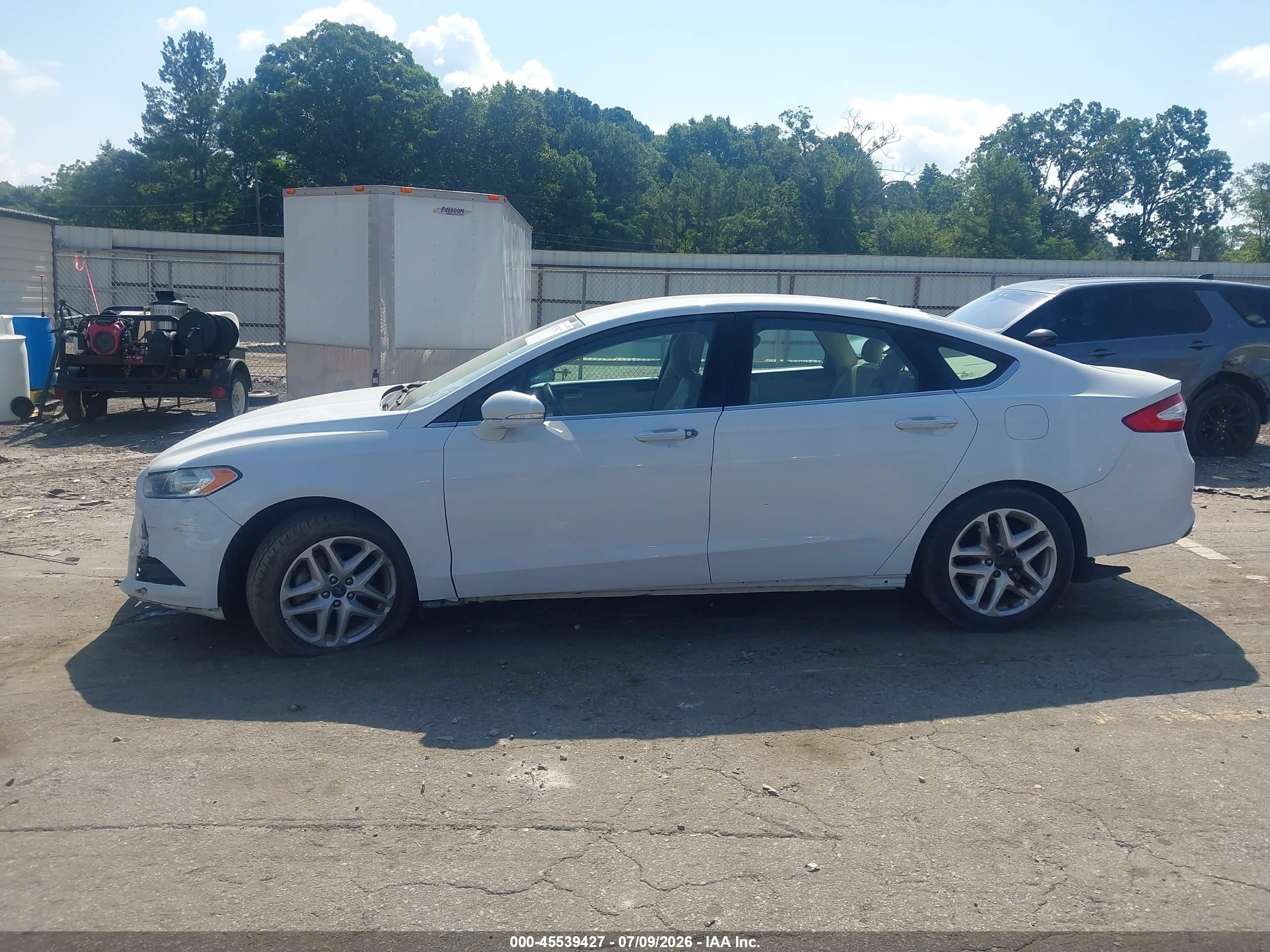 2013 Ford Fusion Se White vin: 3FA6P0H72DR337143