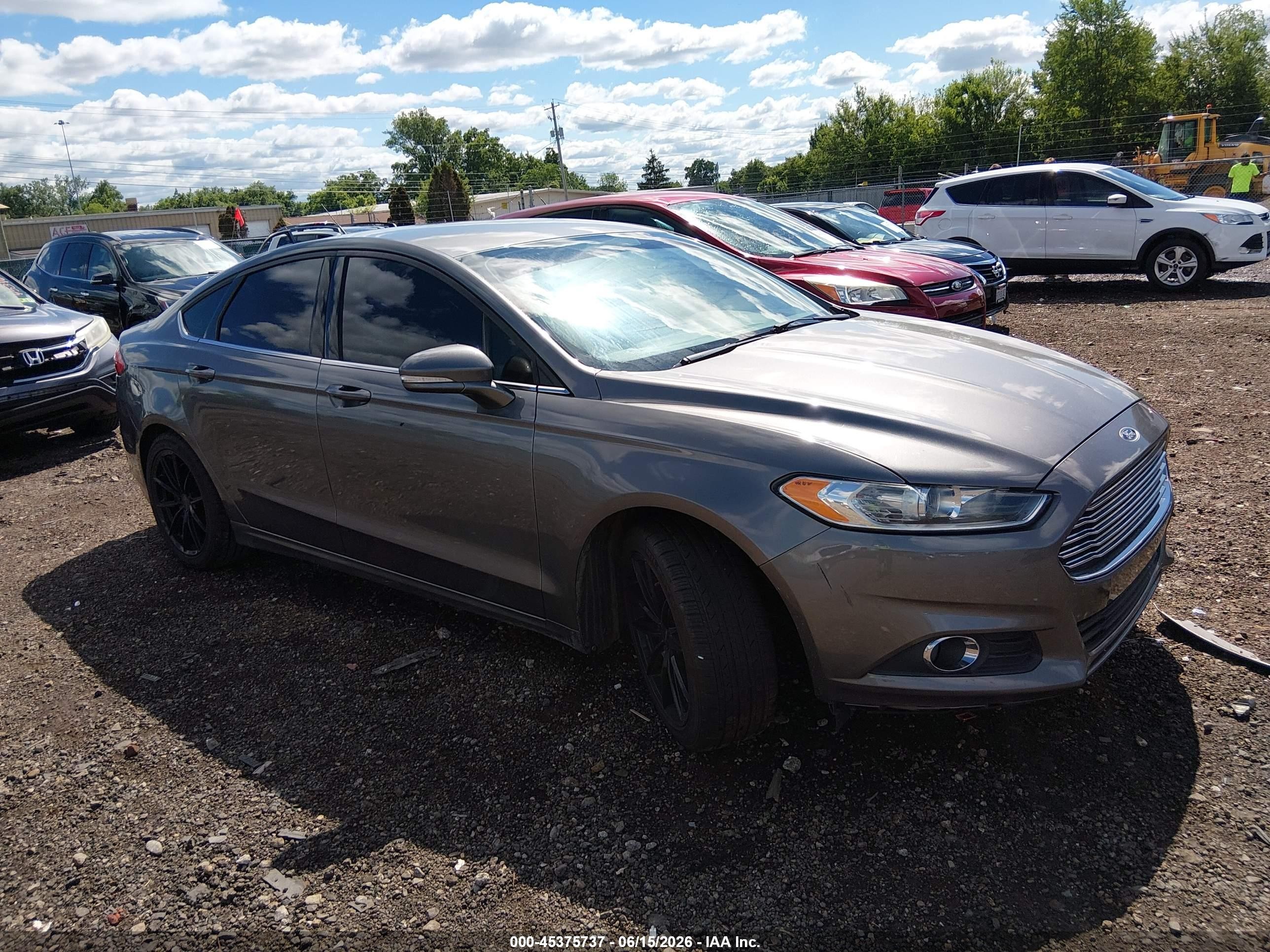 2013 Ford Fusion Se Серый vin: 3FA6P0H72DR360051