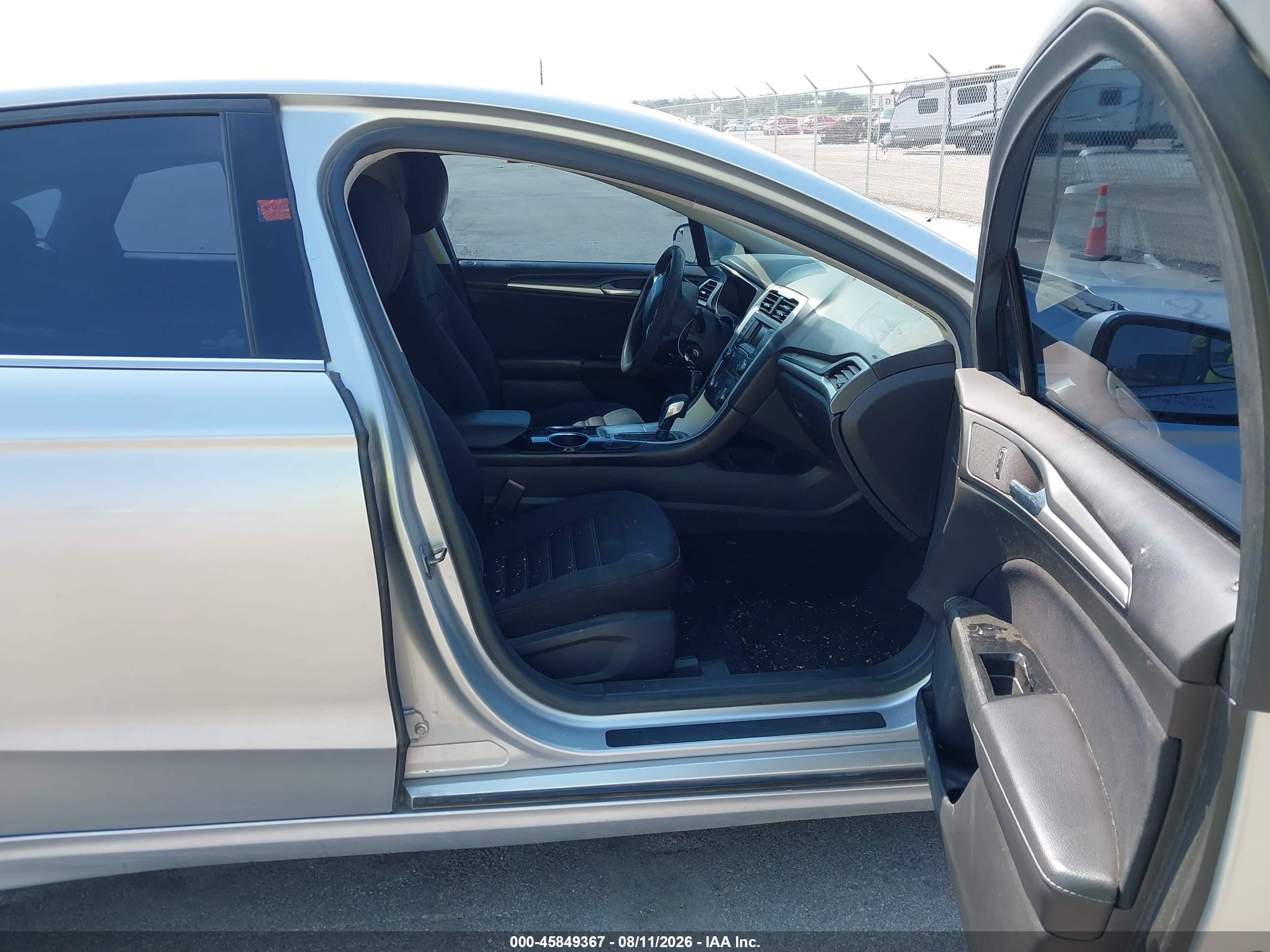 2013 Ford Fusion Se Silver vin: 3FA6P0H72DR376976