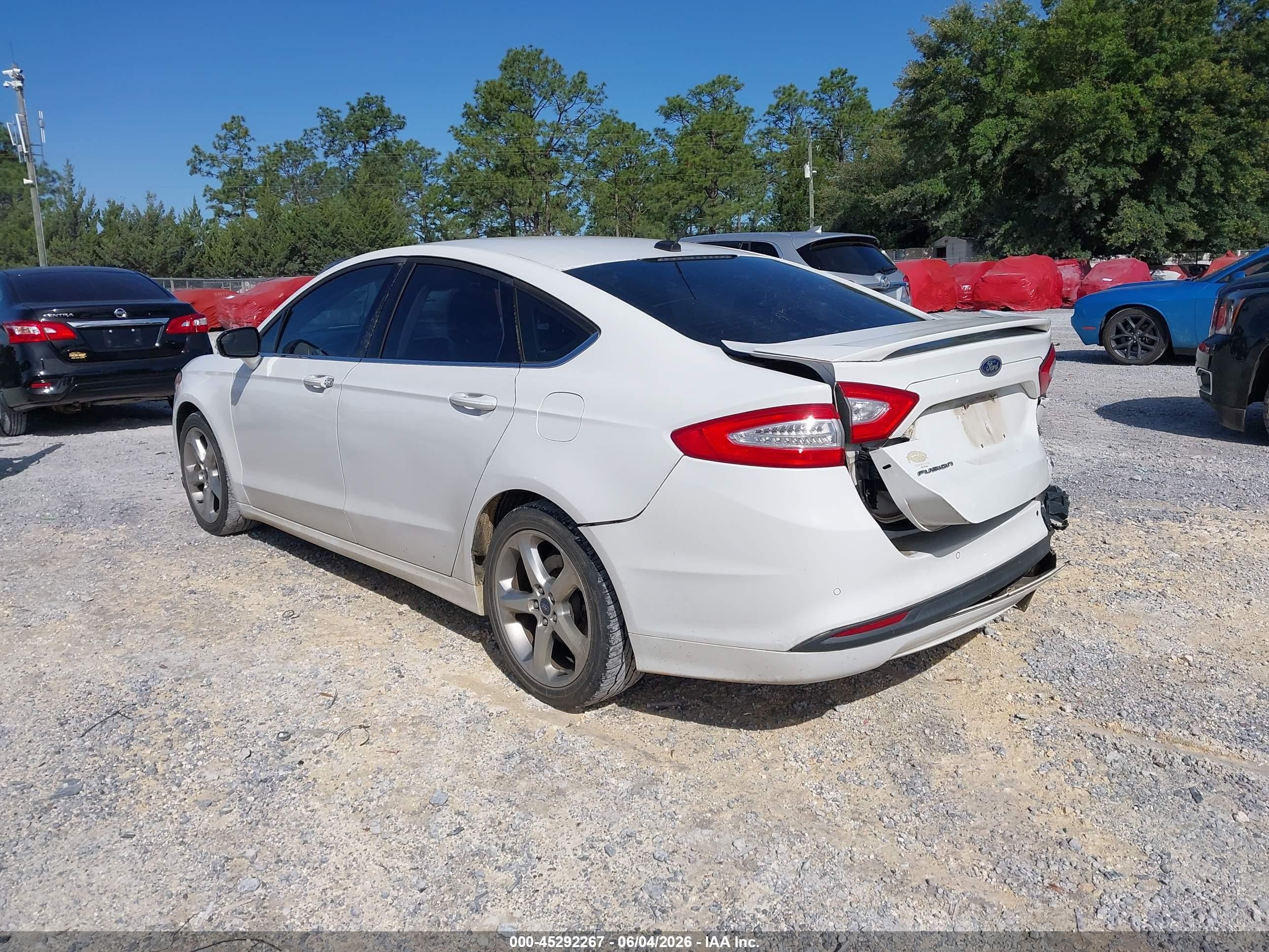 2014 Ford Fusion Se White vin: 3FA6P0H72ER155136