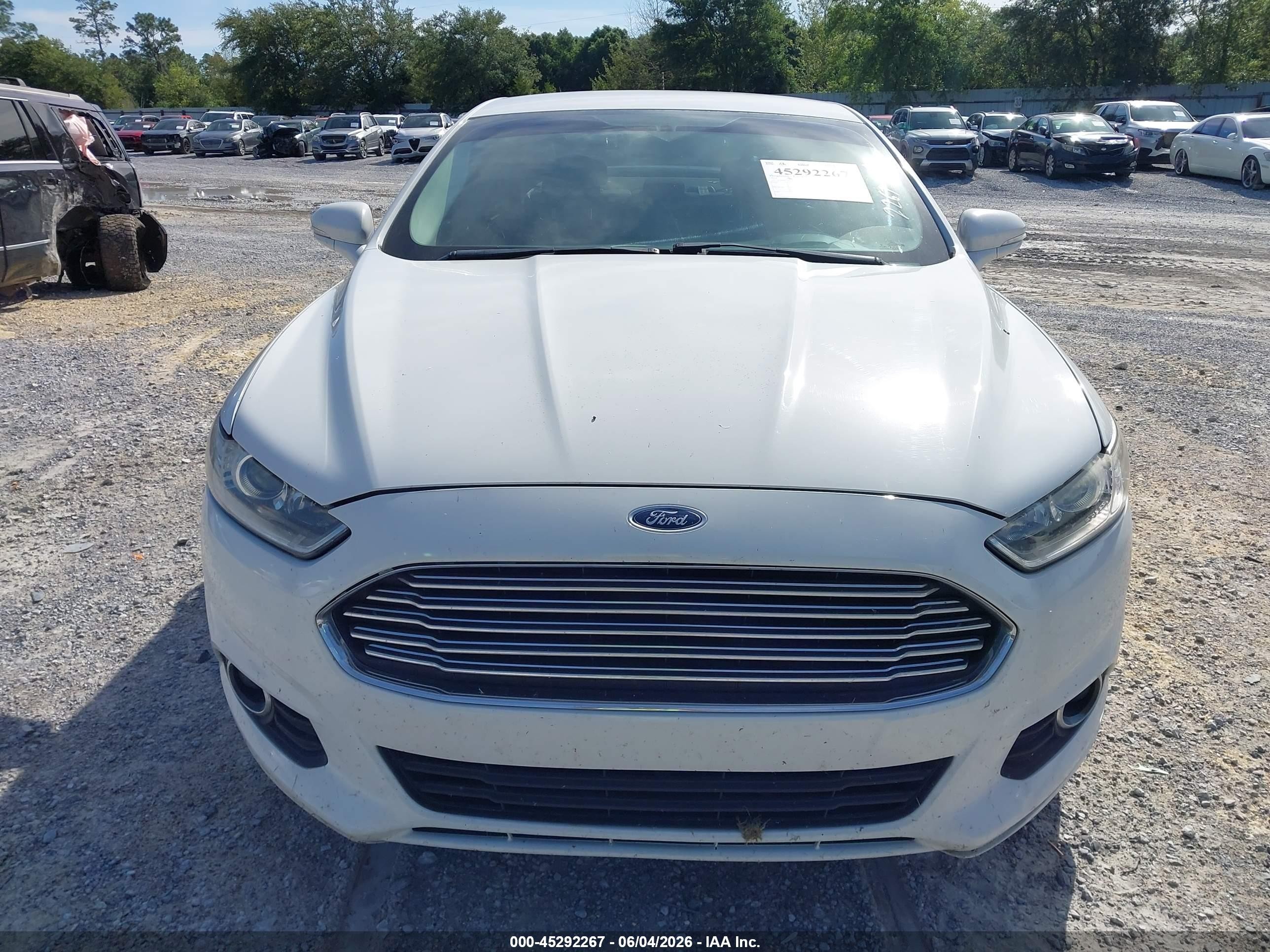 2014 Ford Fusion Se White vin: 3FA6P0H72ER155136