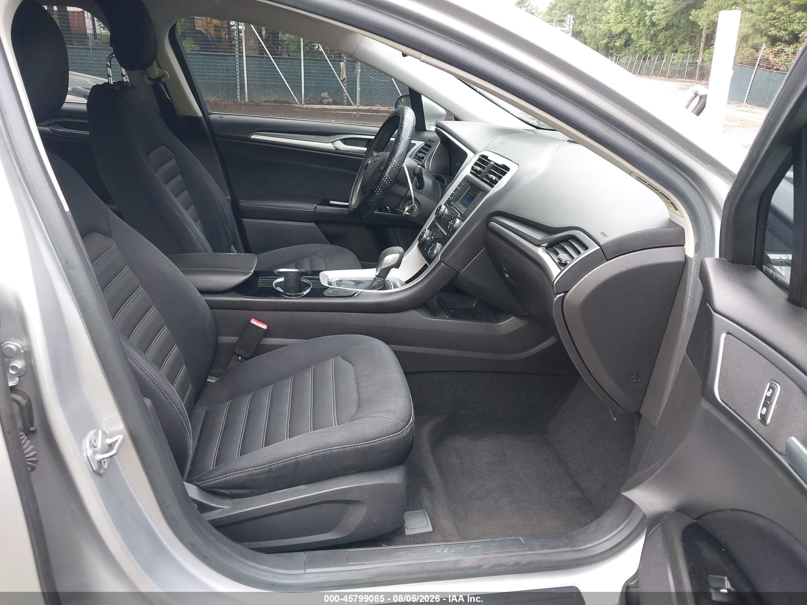 2014 Ford Fusion Se Silver vin: 3FA6P0H72ER203816