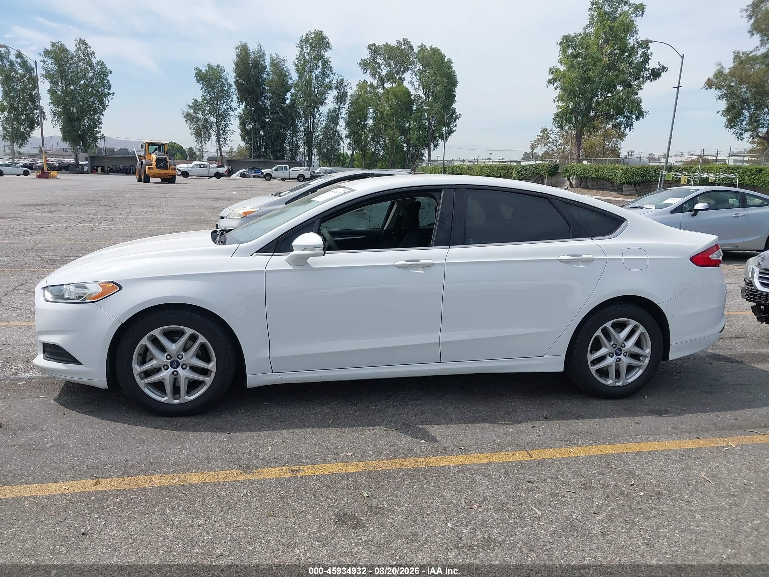 2014 Ford Fusion Se White vin: 3FA6P0H72ER220552