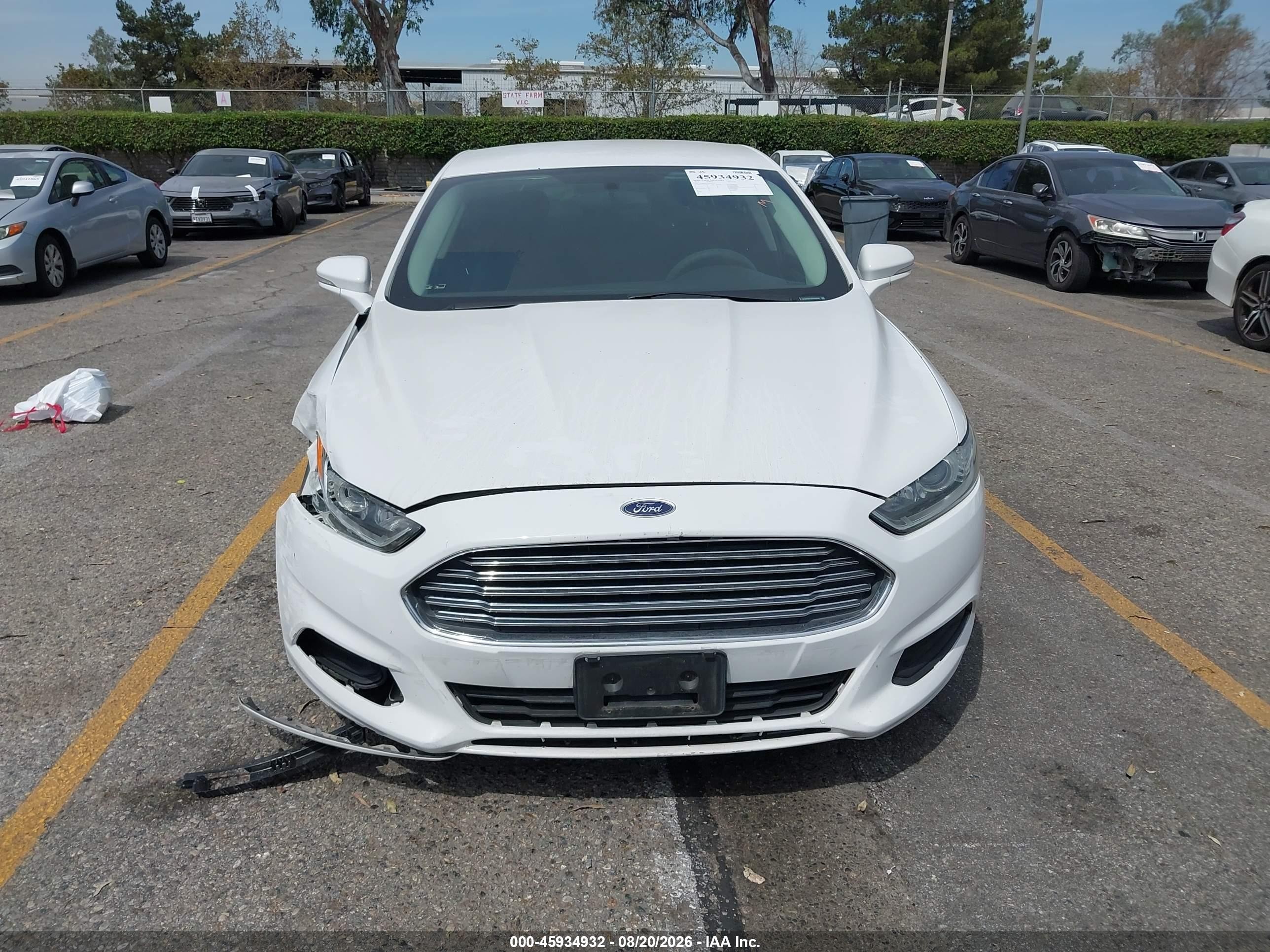 2014 Ford Fusion Se White vin: 3FA6P0H72ER220552
