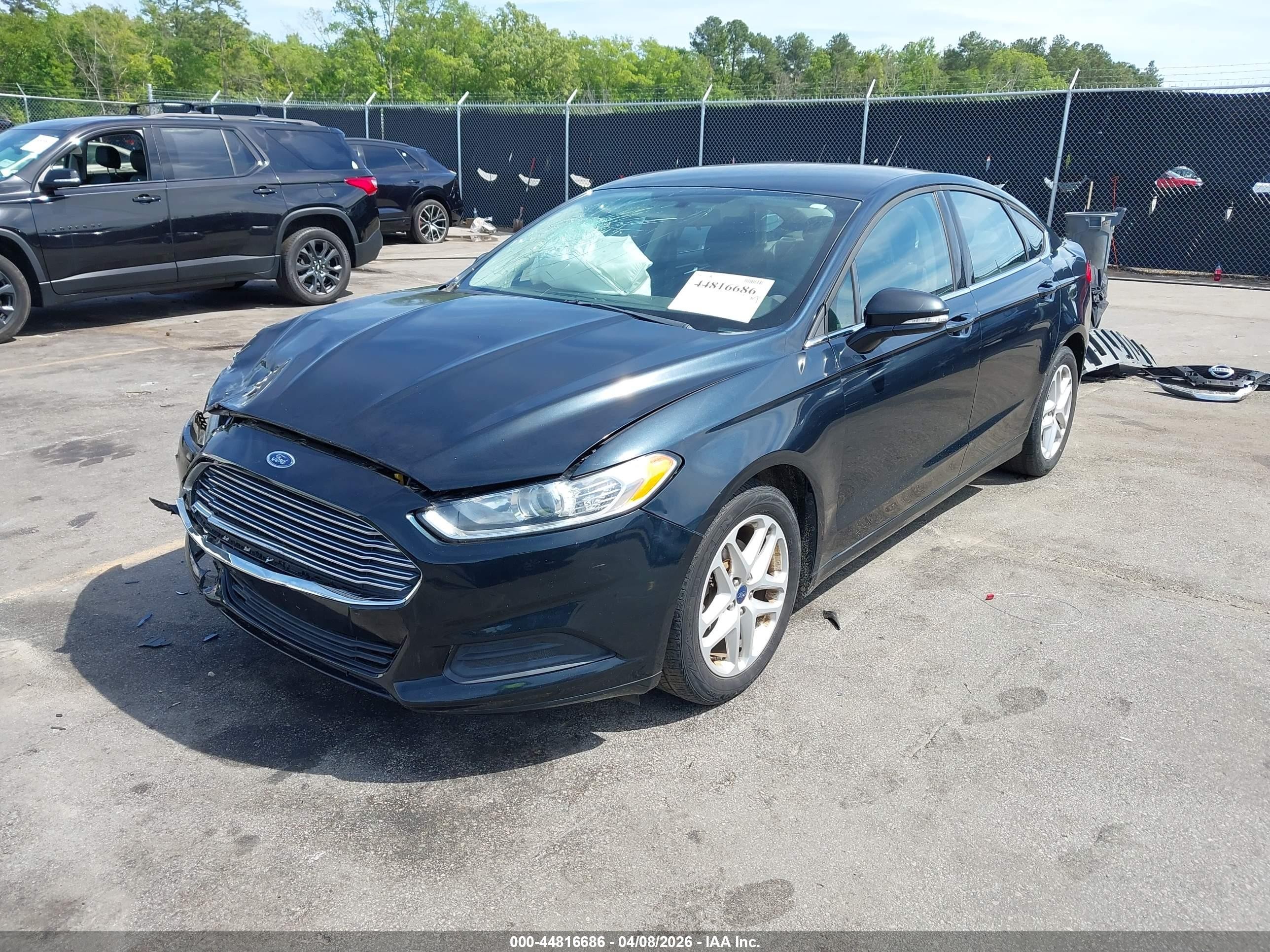 2014 Ford Fusion Se Серый vin: 3FA6P0H72ER251459