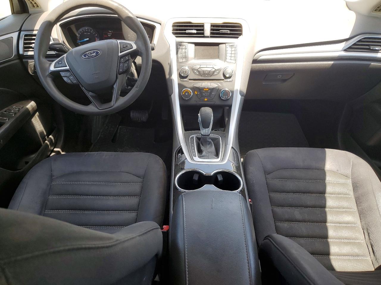 2014 Ford Fusion Se Черный vin: 3FA6P0H72ER290522