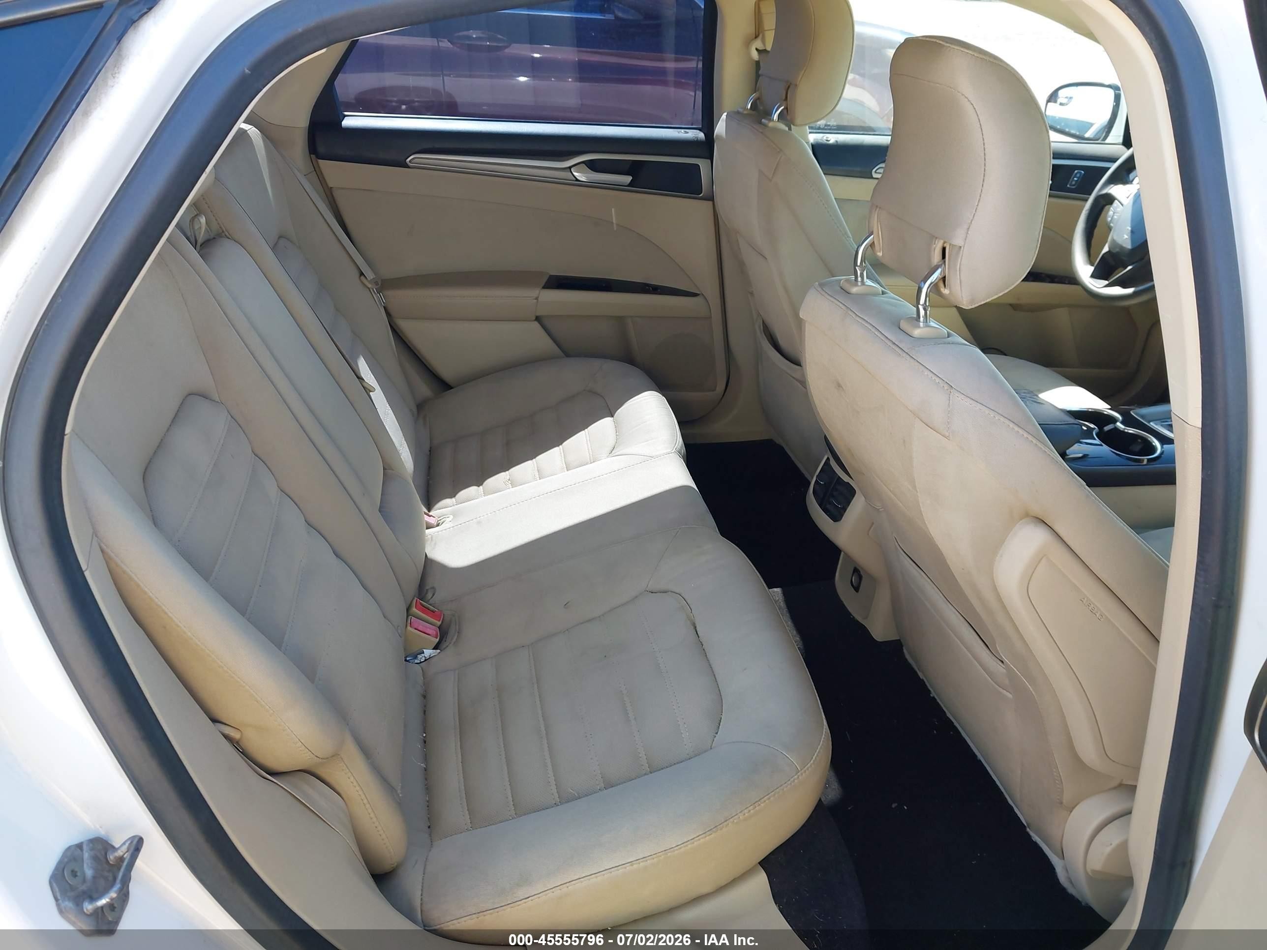 2014 Ford Fusion Se White vin: 3FA6P0H72ER299690