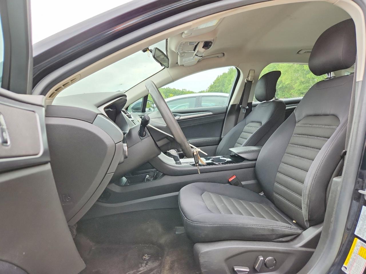 2014 Ford Fusion Se Black vin: 3FA6P0H72ER303060