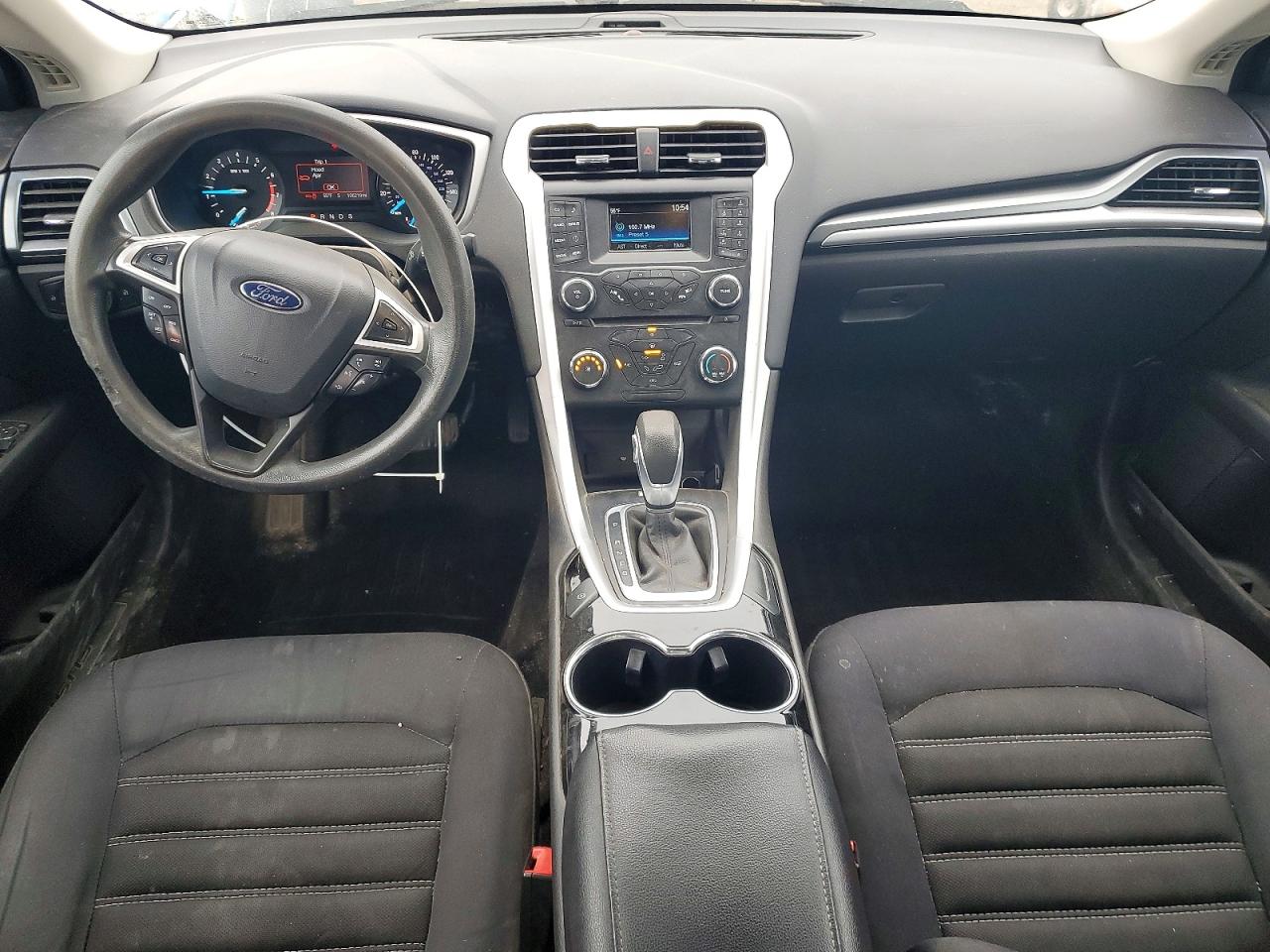 2014 Ford Fusion Se Серебряный vin: 3FA6P0H72ER333420