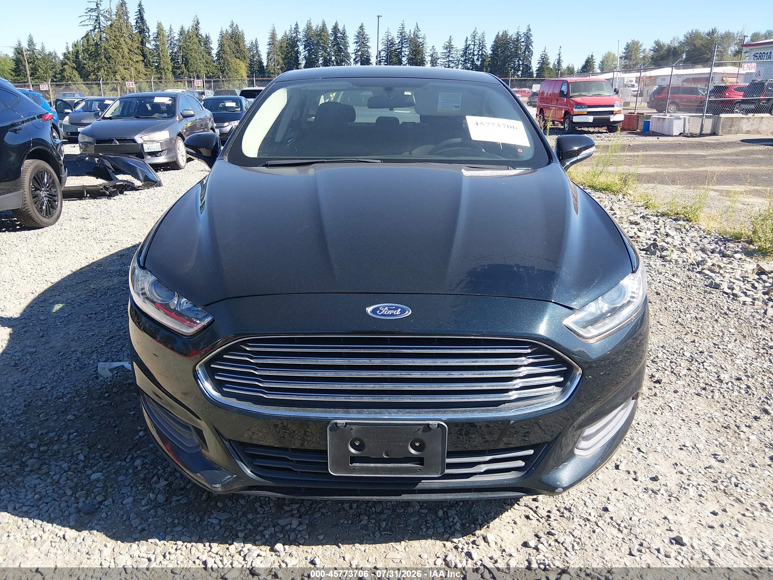 2014 Ford Fusion Se Черный vin: 3FA6P0H72ER366451