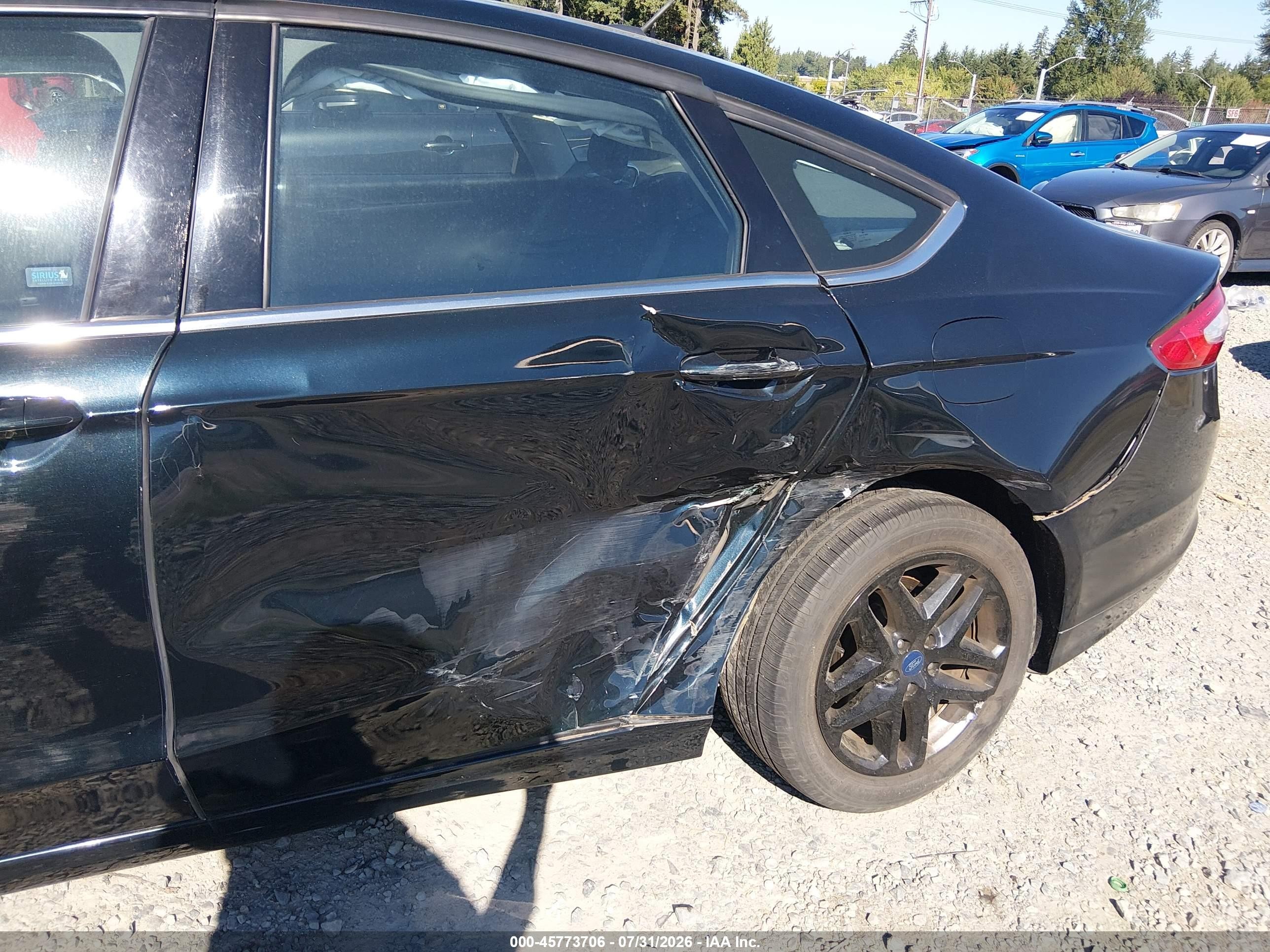 2014 Ford Fusion Se Черный vin: 3FA6P0H72ER366451