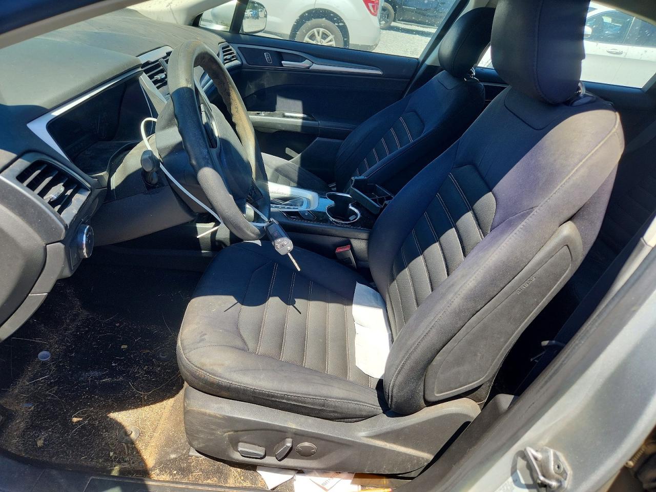 2014 Ford Fusion Se Silver vin: 3FA6P0H72ER372606