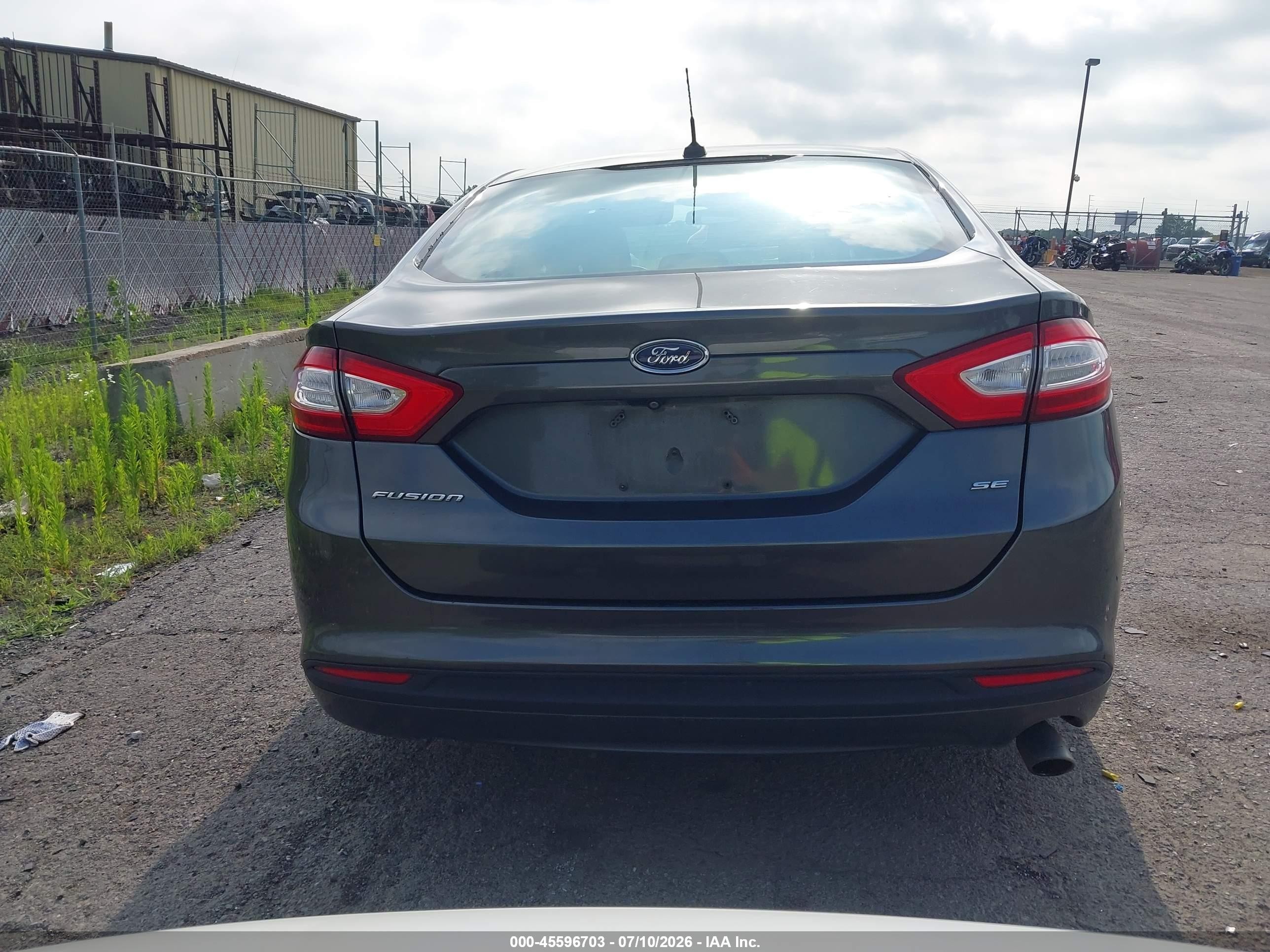 2015 Ford Fusion Se Gray vin: 3FA6P0H72FR112871