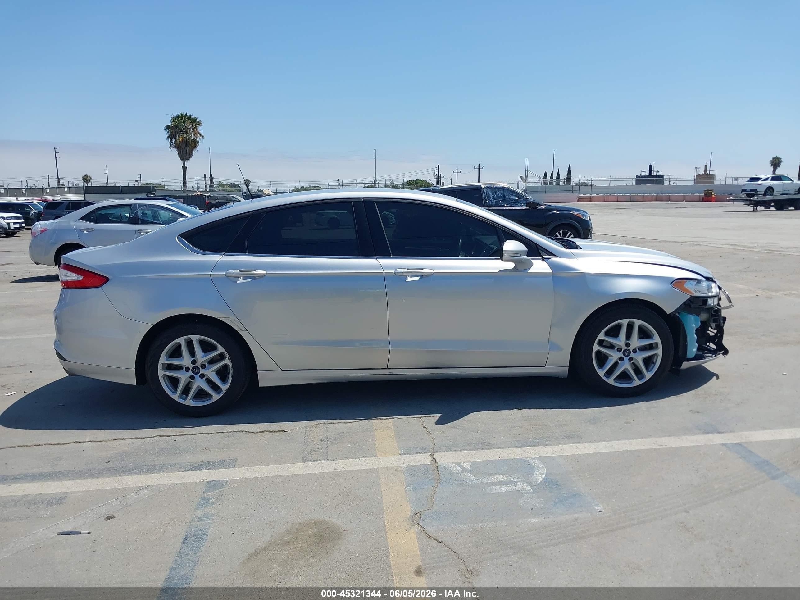 2015 Ford Fusion Se Silver vin: 3FA6P0H72FR183438