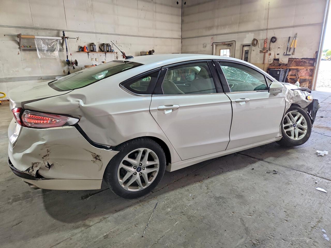 2015 Ford Fusion Se White vin: 3FA6P0H72FR193239