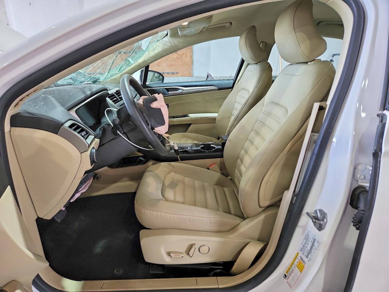 2015 Ford Fusion Se White vin: 3FA6P0H72FR193239