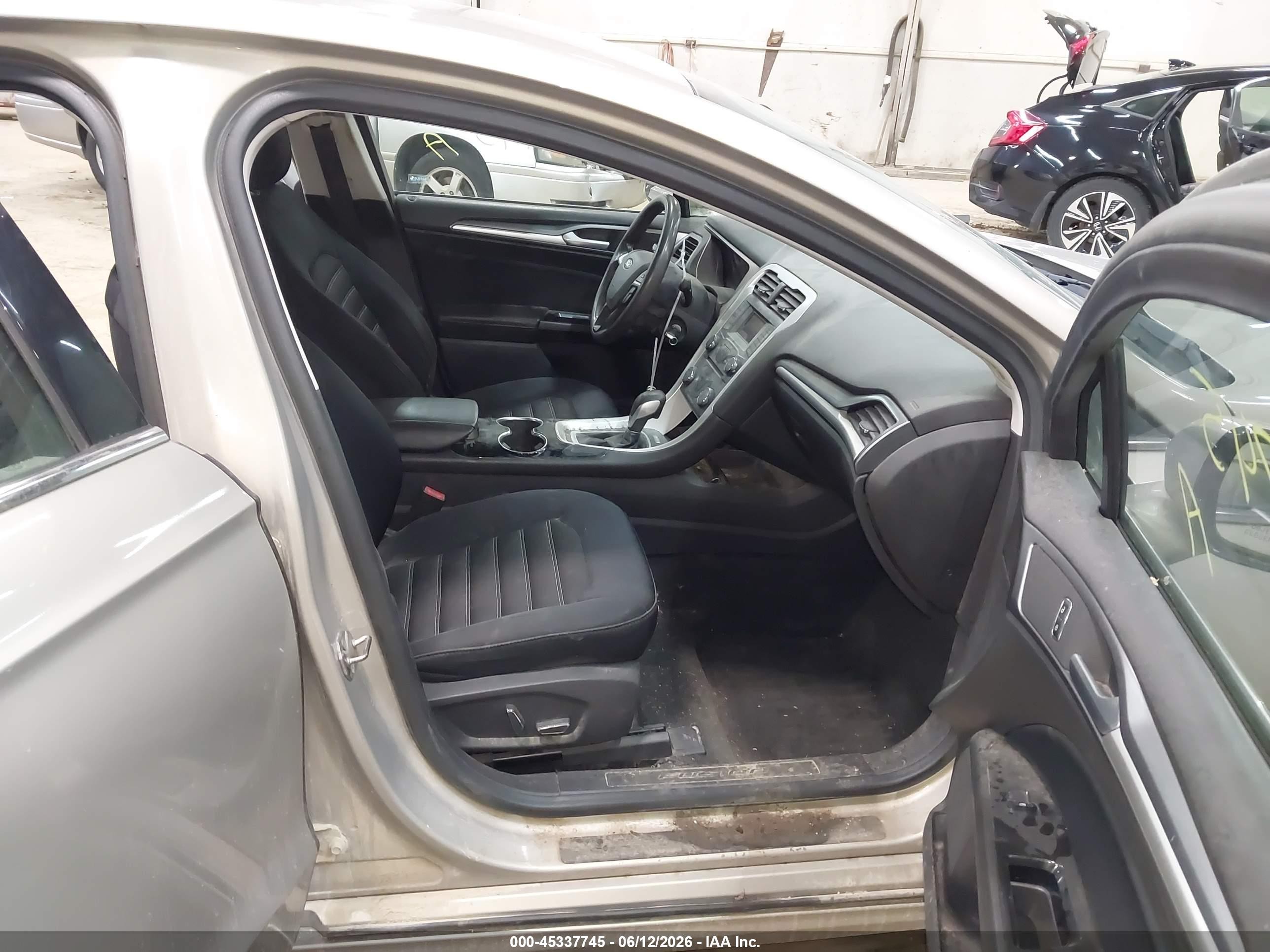 2015 Ford Fusion Se Gold vin: 3FA6P0H72FR204708