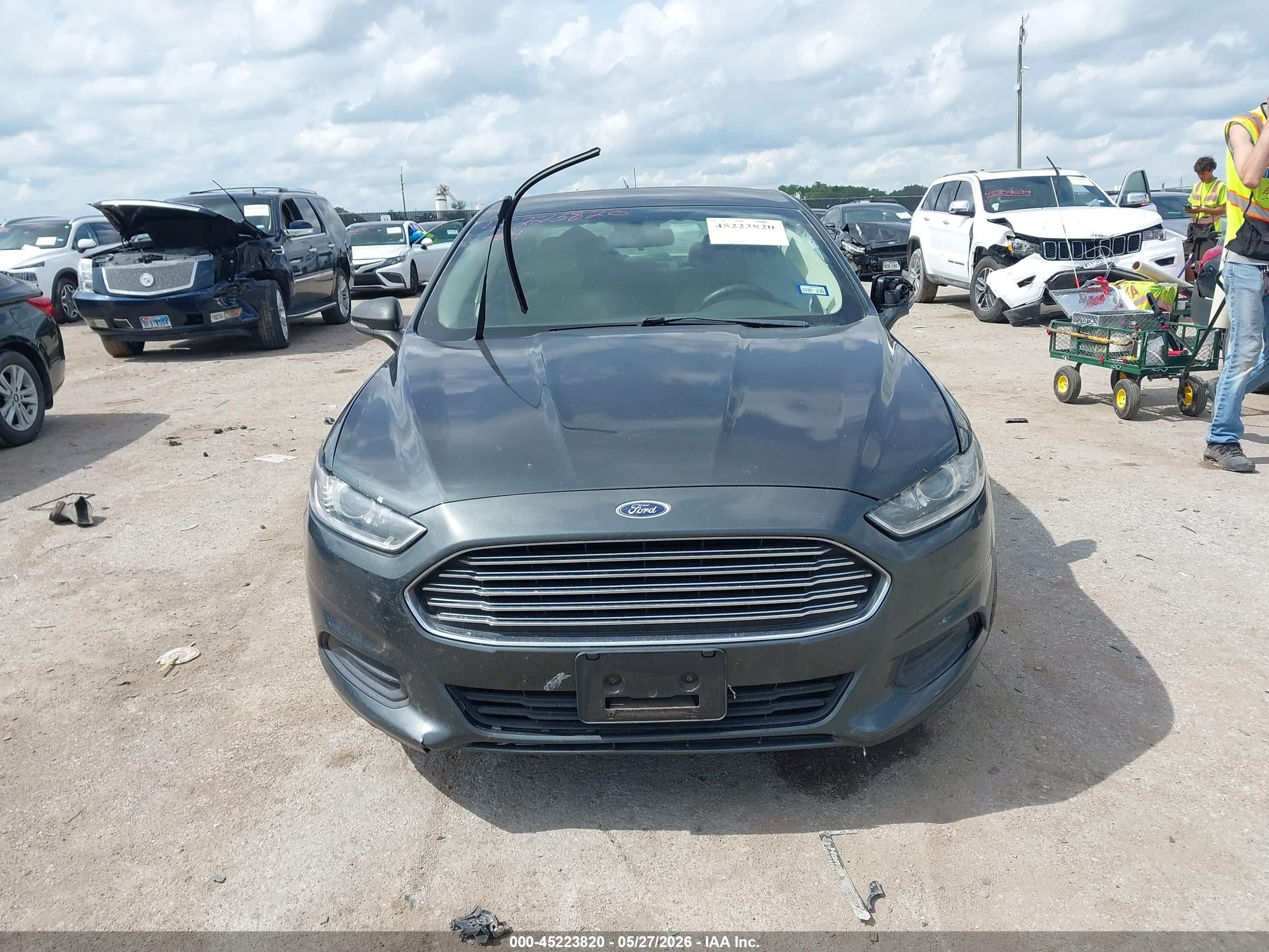 2015 Ford Fusion Se Черный vin: 3FA6P0H72FR263712