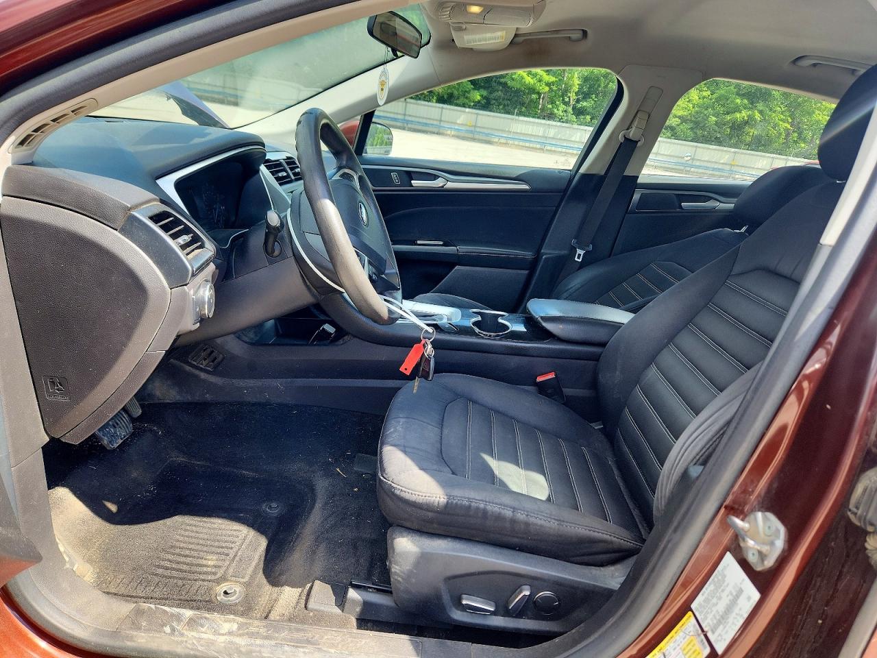 2015 Ford Fusion Se Burgundy vin: 3FA6P0H72FR277724