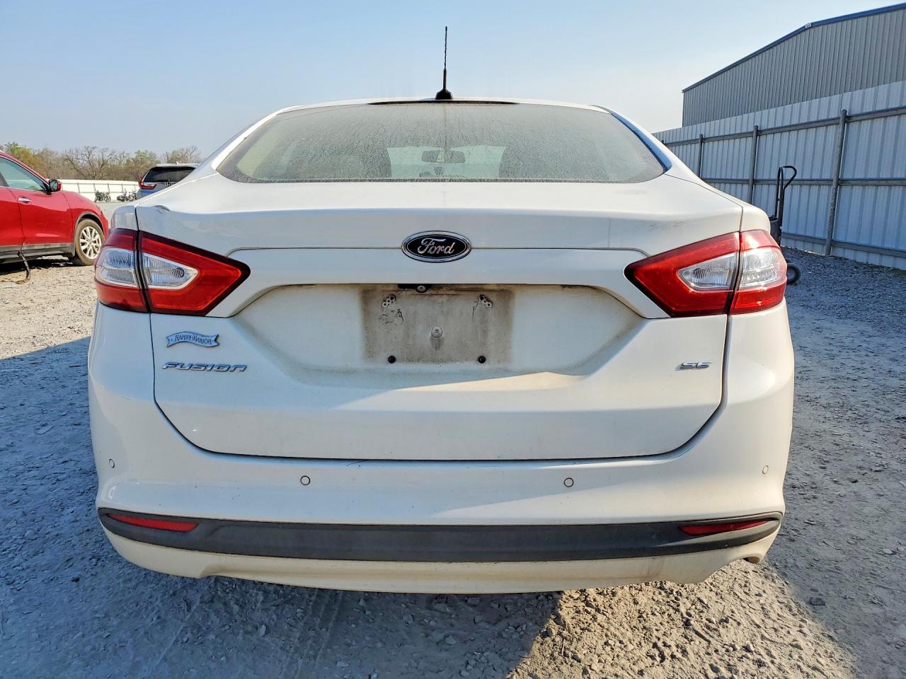 2015 Ford Fusion Se Белый vin: 3FA6P0H72FR307028