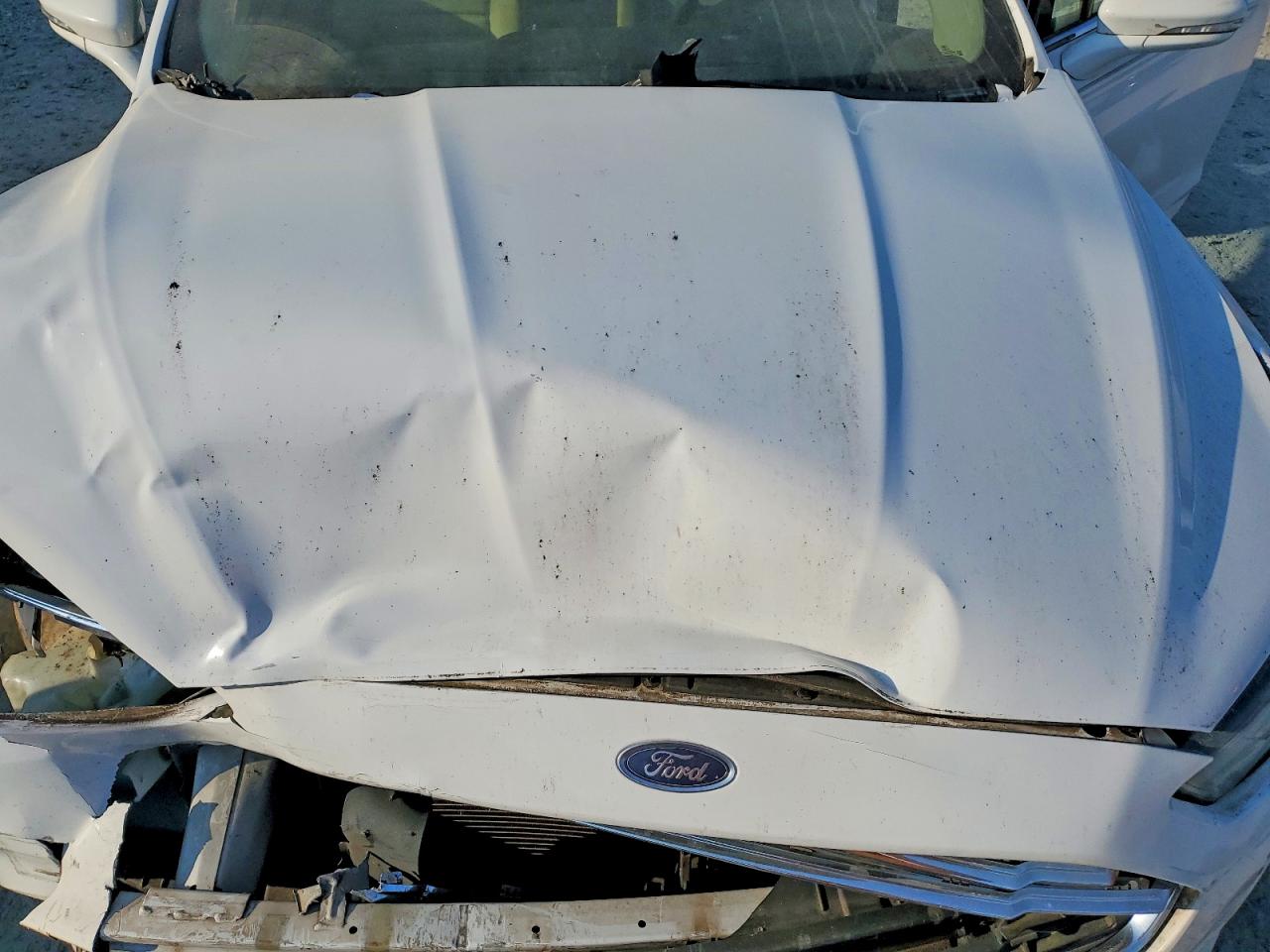 2015 Ford Fusion Se Белый vin: 3FA6P0H72FR307028