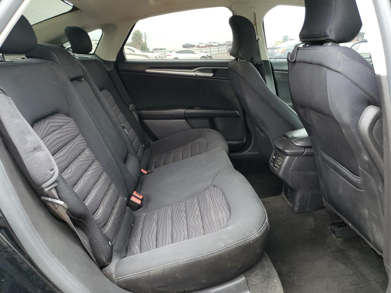 2016 Ford Fusion Se Black vin: 3FA6P0H72GR159559
