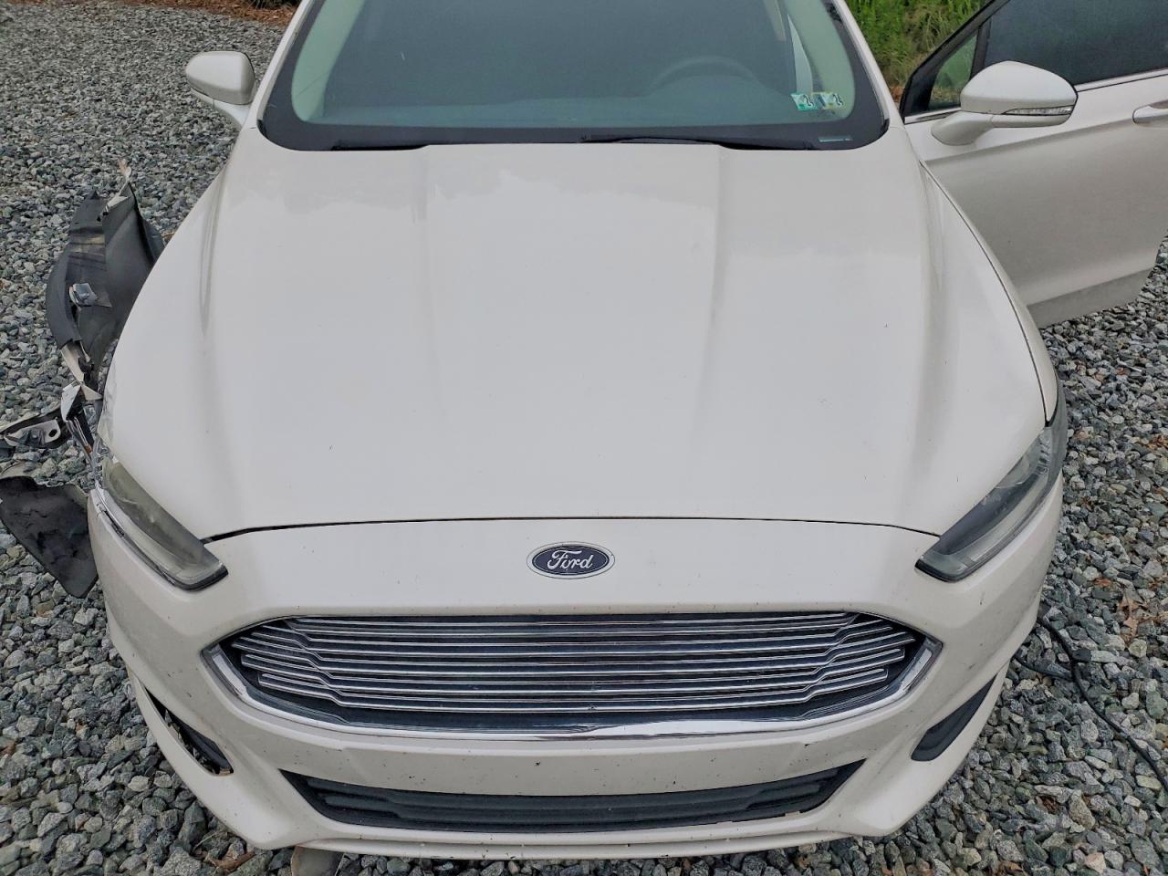 2013 Ford Fusion Se White vin: 3FA6P0H73DR102024