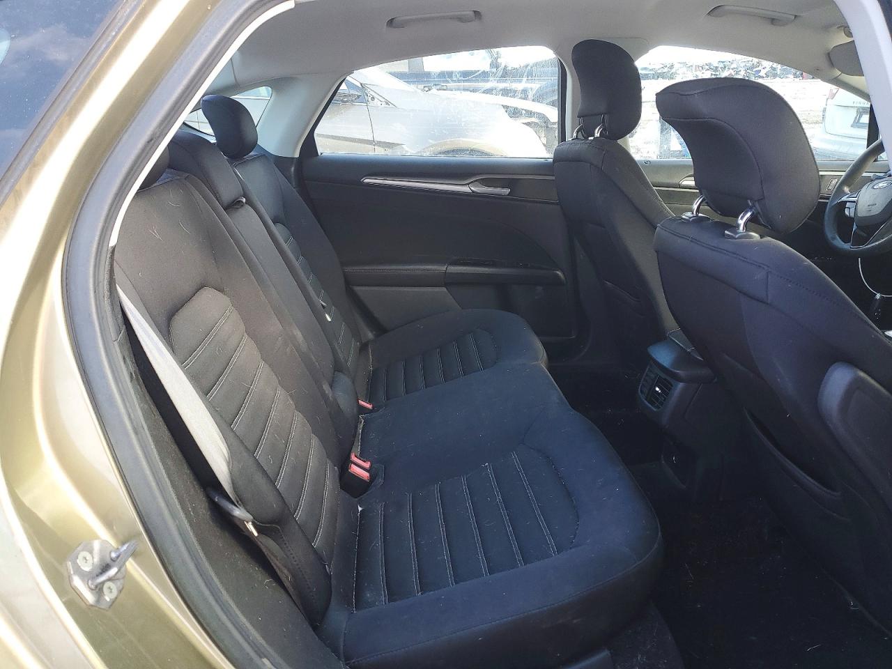 2013 Ford Fusion Se Green vin: 3FA6P0H73DR112276