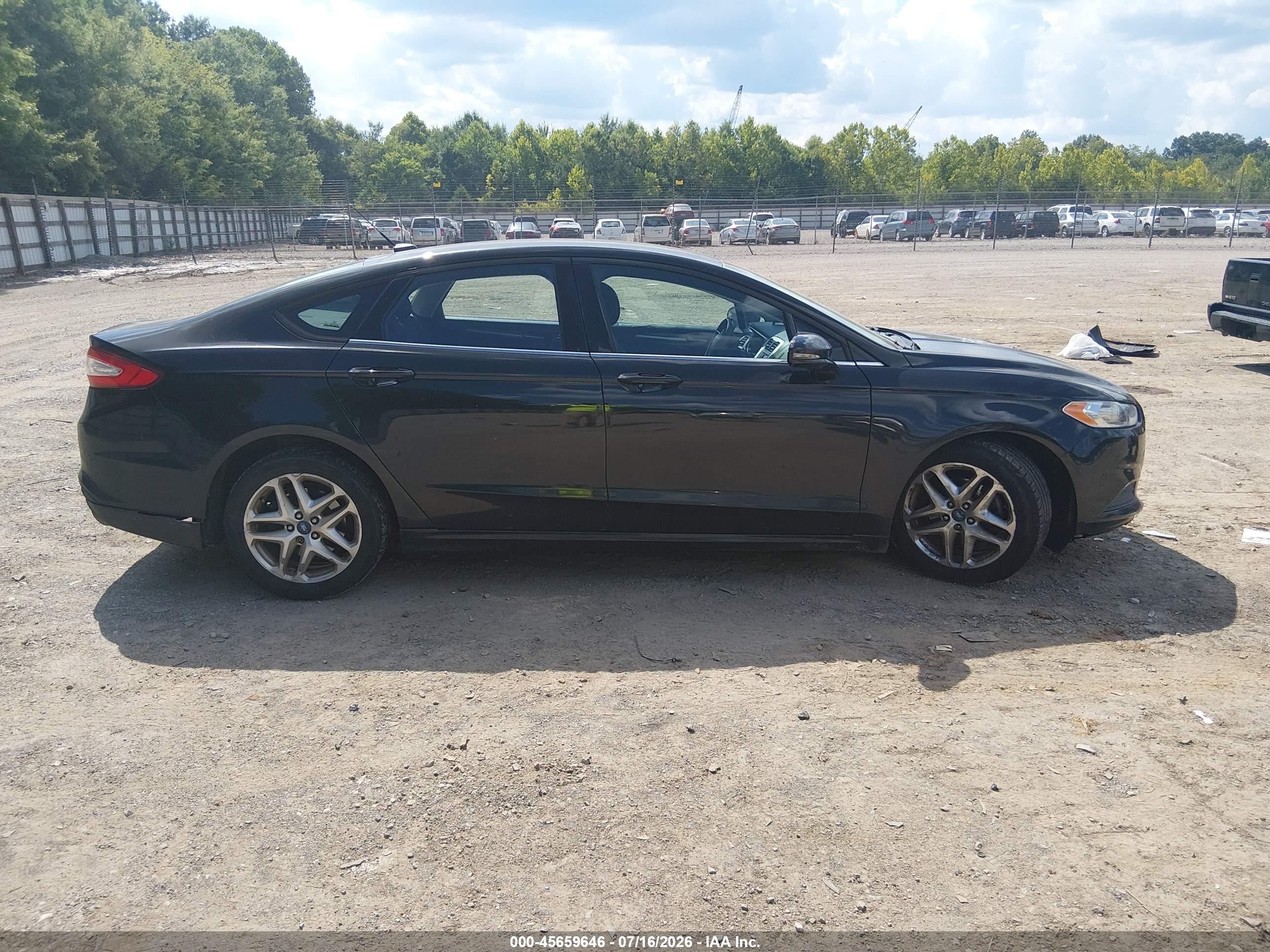 2013 Ford Fusion Se Черный vin: 3FA6P0H73DR135203