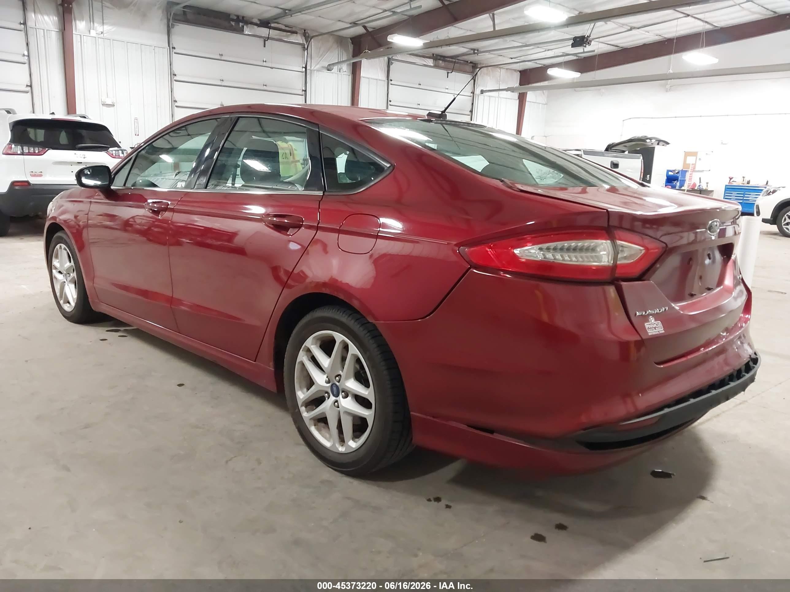 2013 Ford Fusion Se Red vin: 3FA6P0H73DR140952