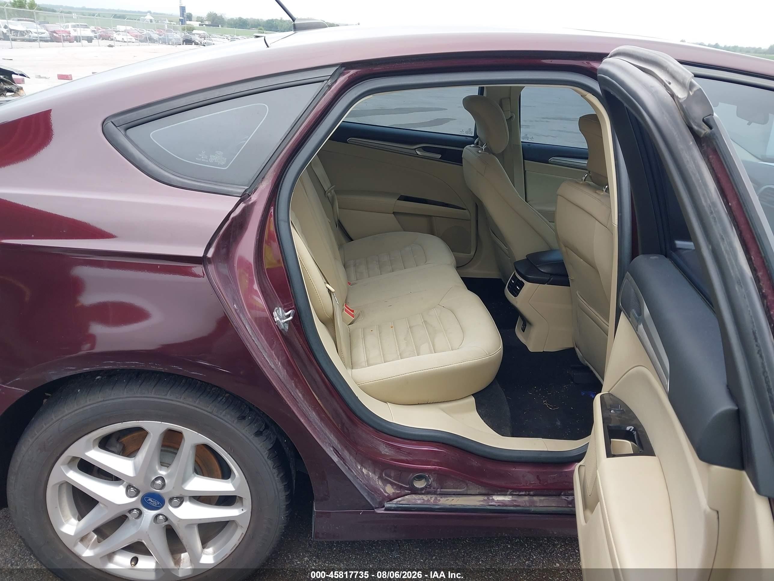 2013 Ford Fusion Se Maroon vin: 3FA6P0H73DR141177