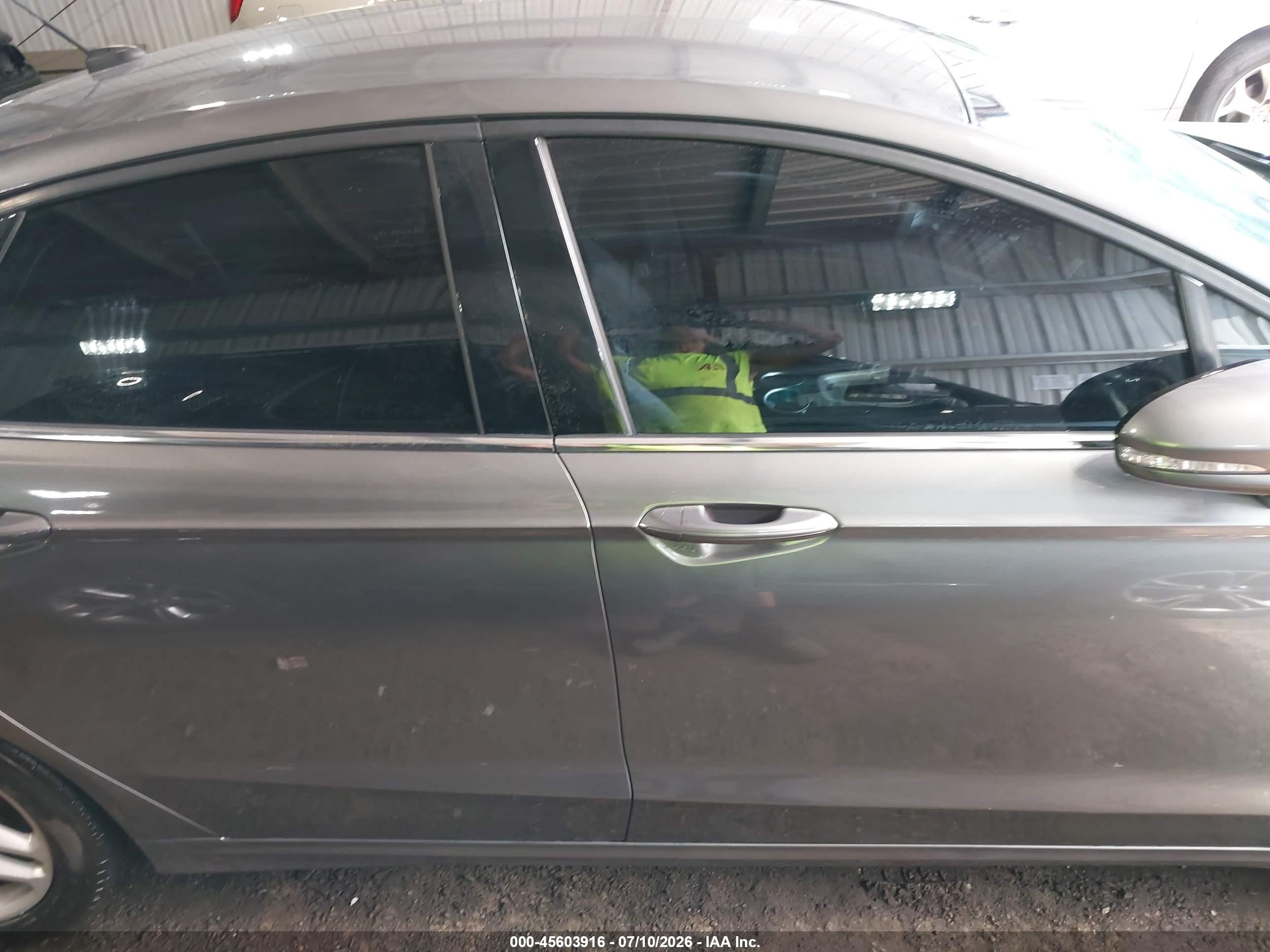 2013 Ford Fusion Se Blue vin: 3FA6P0H73DR195563