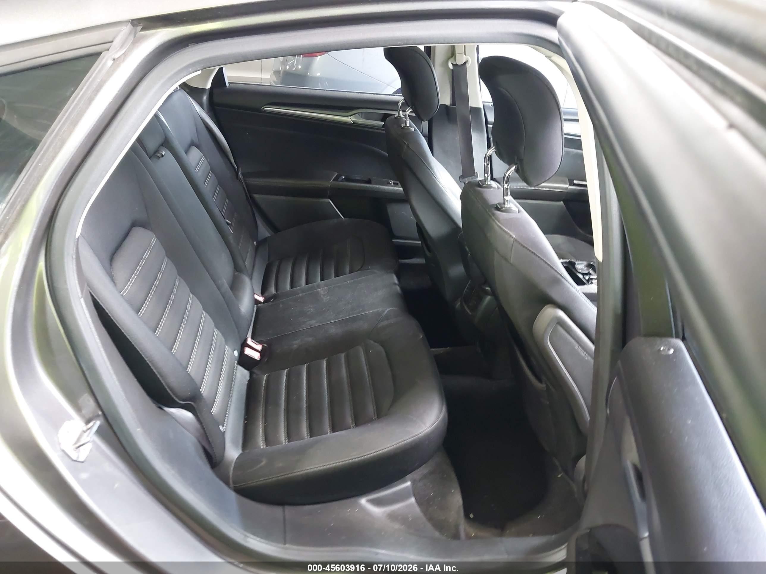 2013 Ford Fusion Se Blue vin: 3FA6P0H73DR195563