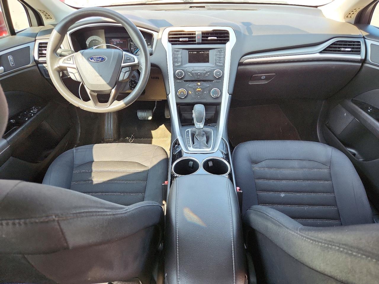 2013 Ford Fusion Se Red vin: 3FA6P0H73DR200471