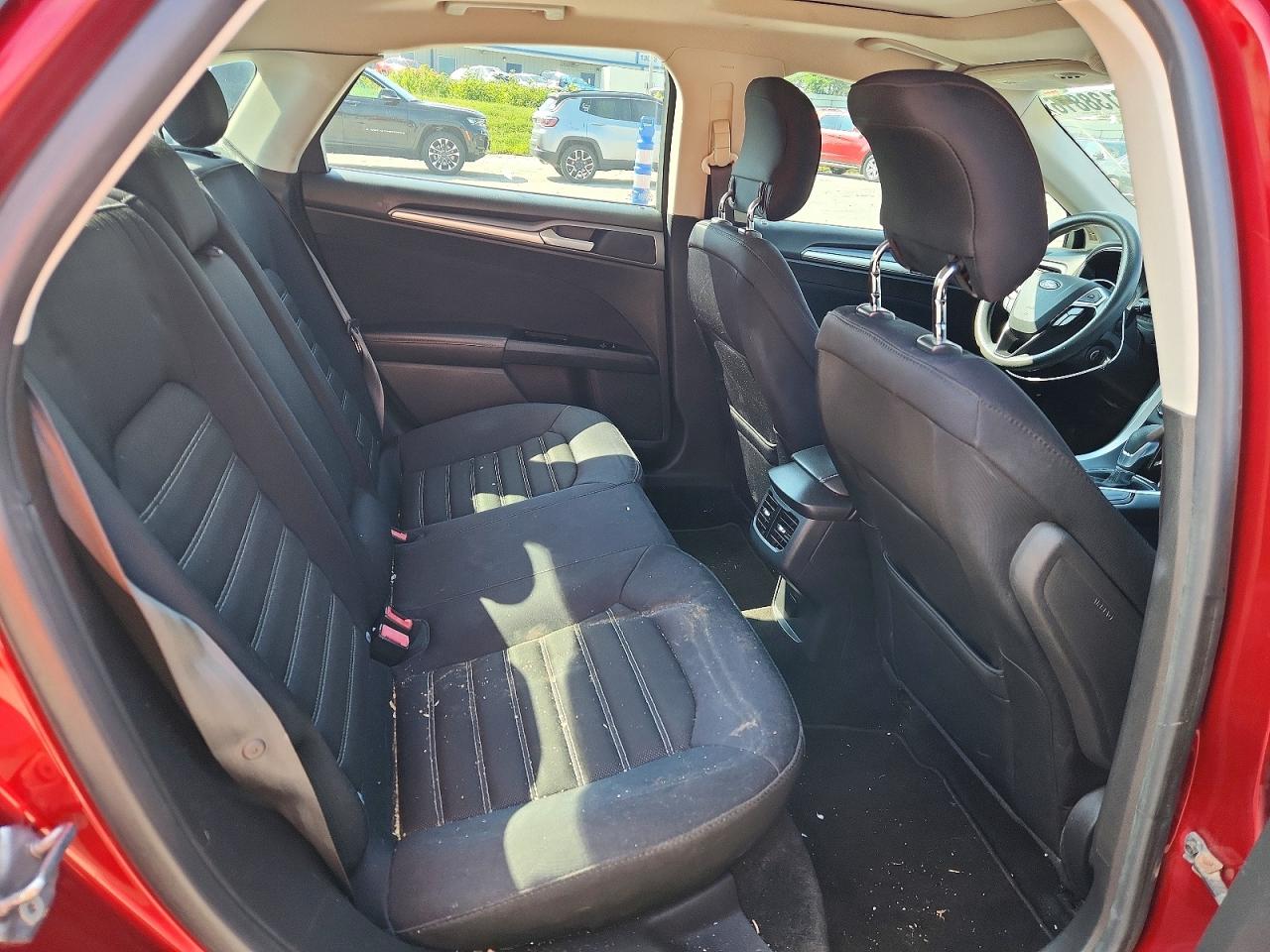 2013 Ford Fusion Se Red vin: 3FA6P0H73DR200471