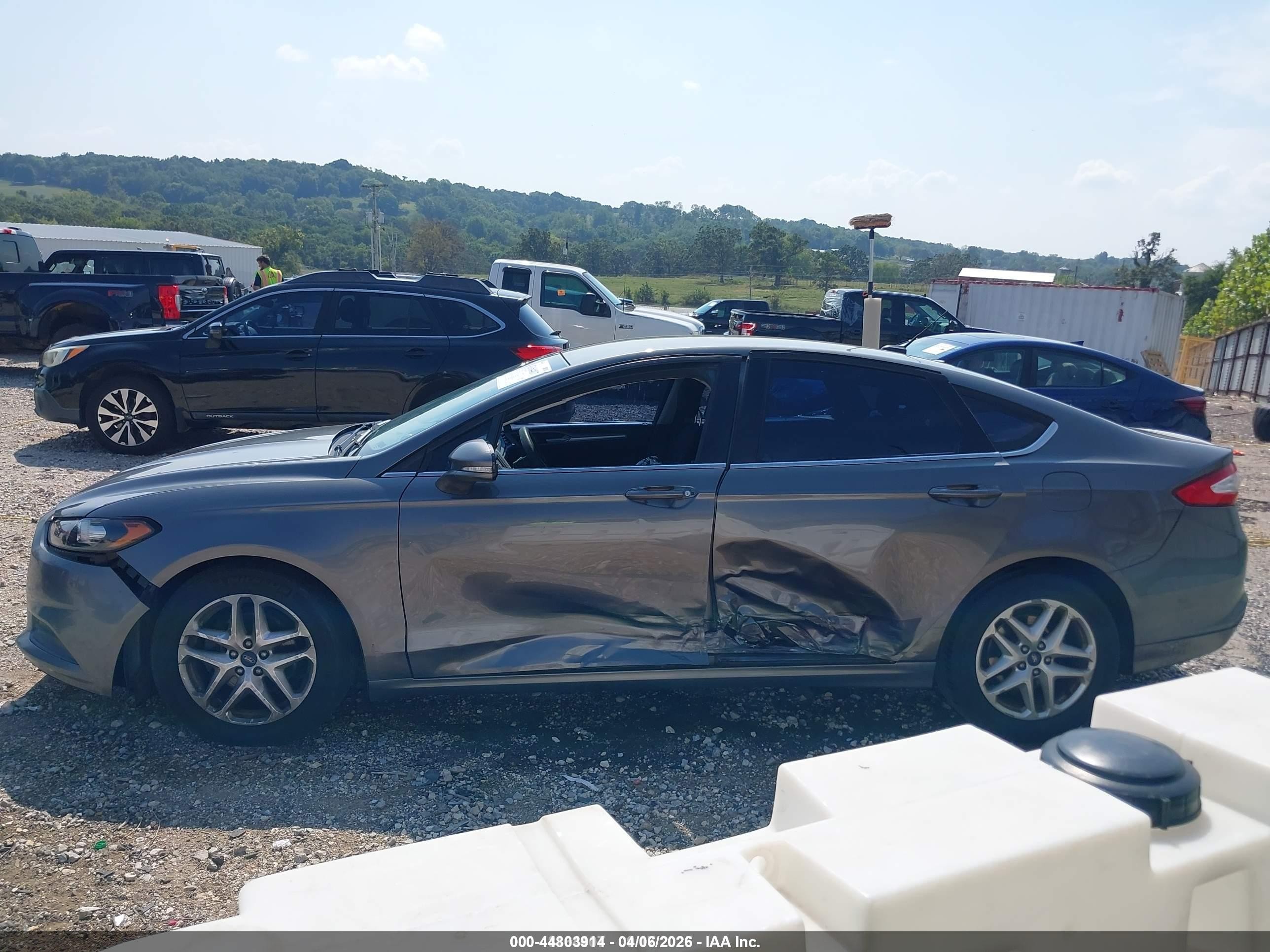 2013 Ford Fusion Se Gray vin: 3FA6P0H73DR237472