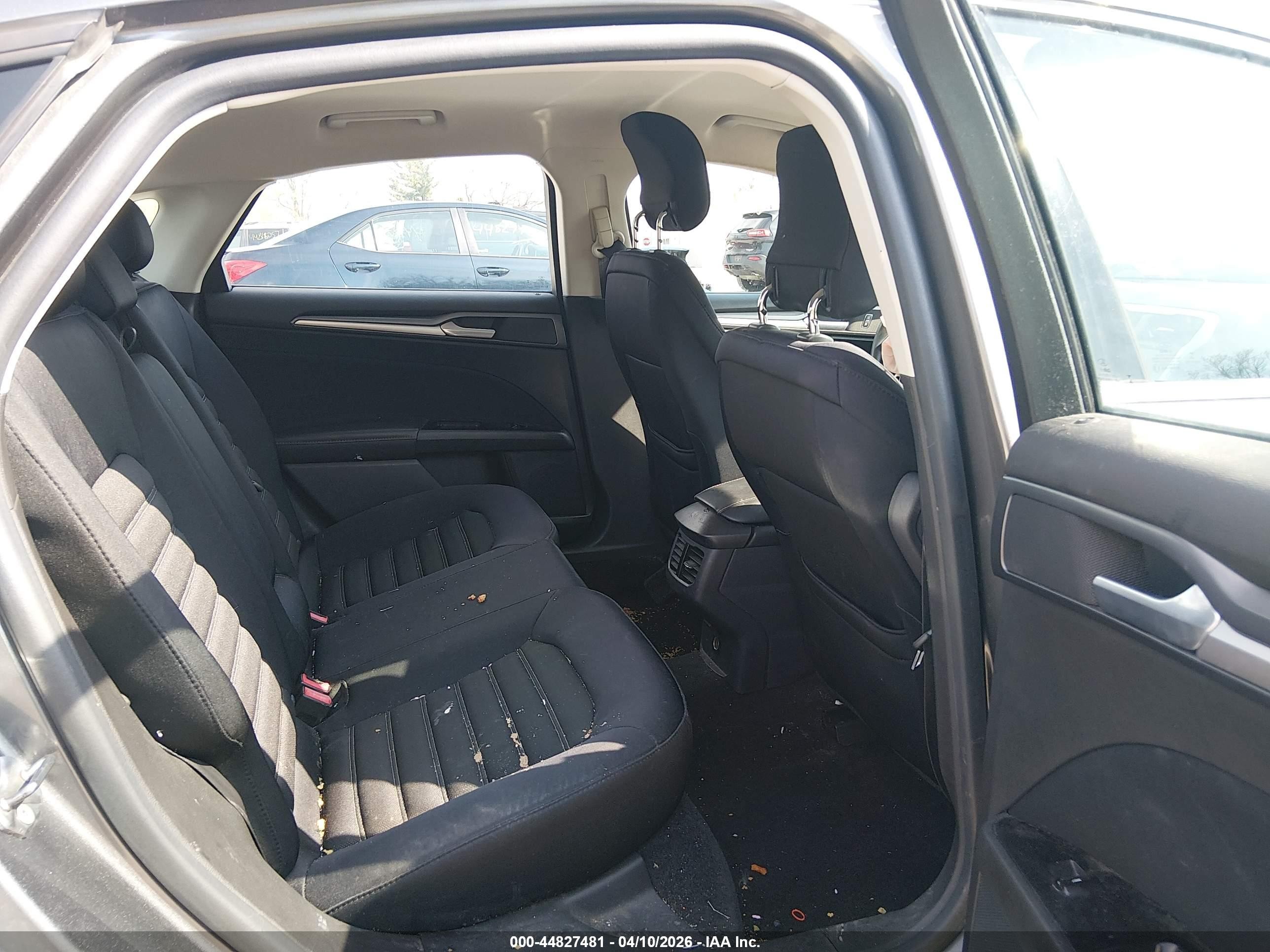 2013 Ford Fusion Se Gray vin: 3FA6P0H73DR370118