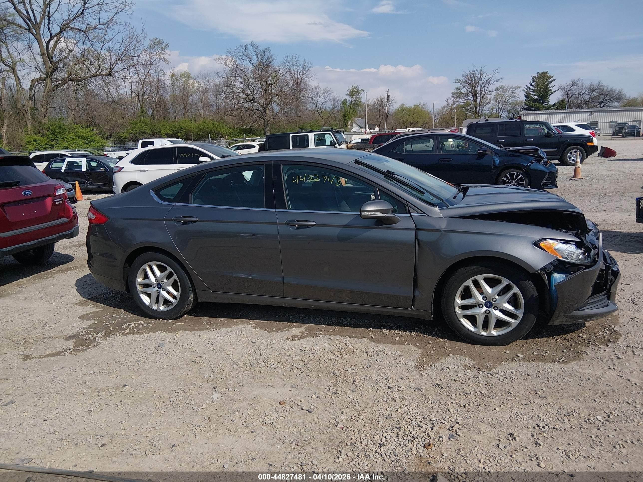2013 Ford Fusion Se Gray vin: 3FA6P0H73DR370118
