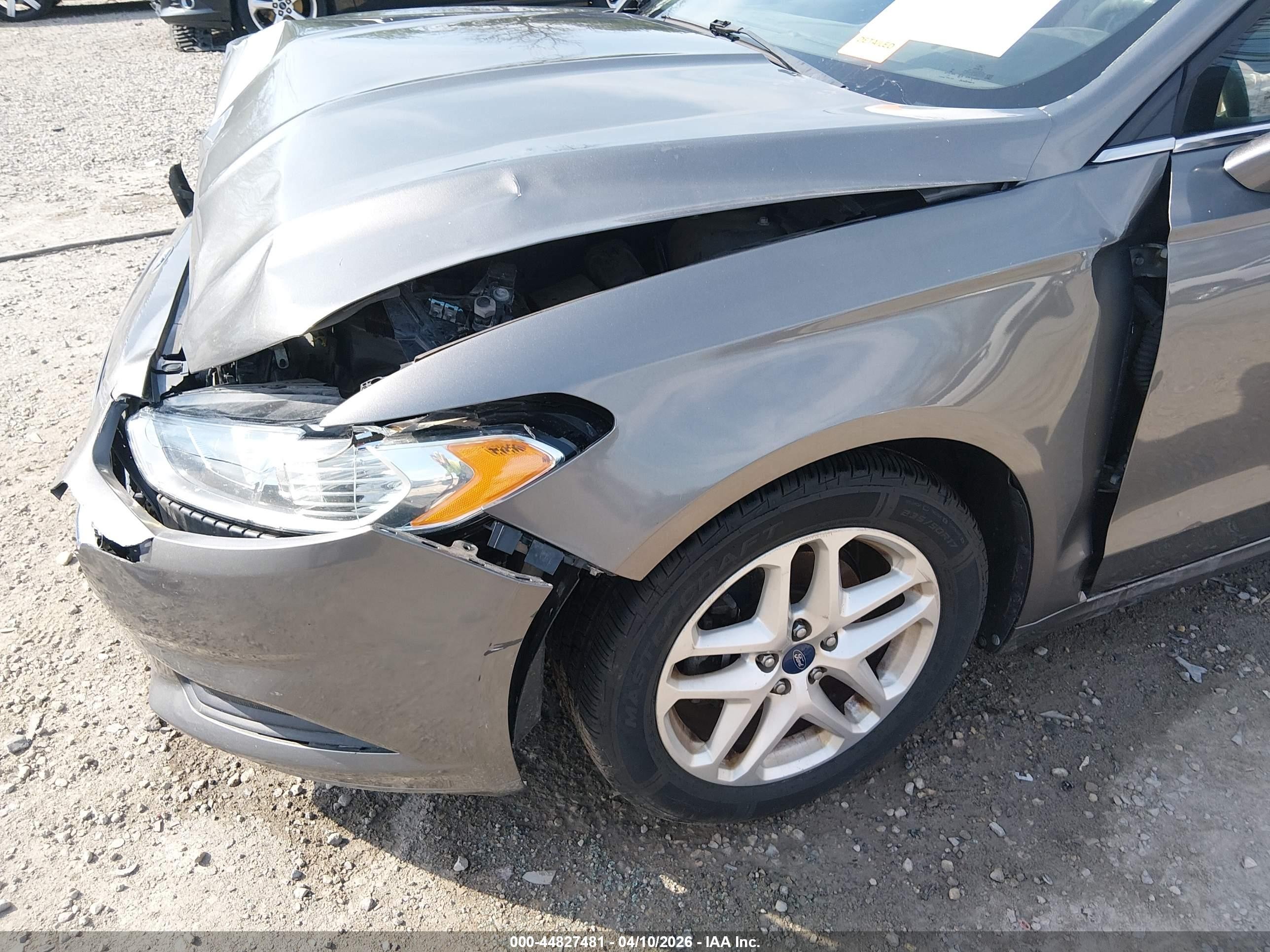 2013 Ford Fusion Se Gray vin: 3FA6P0H73DR370118