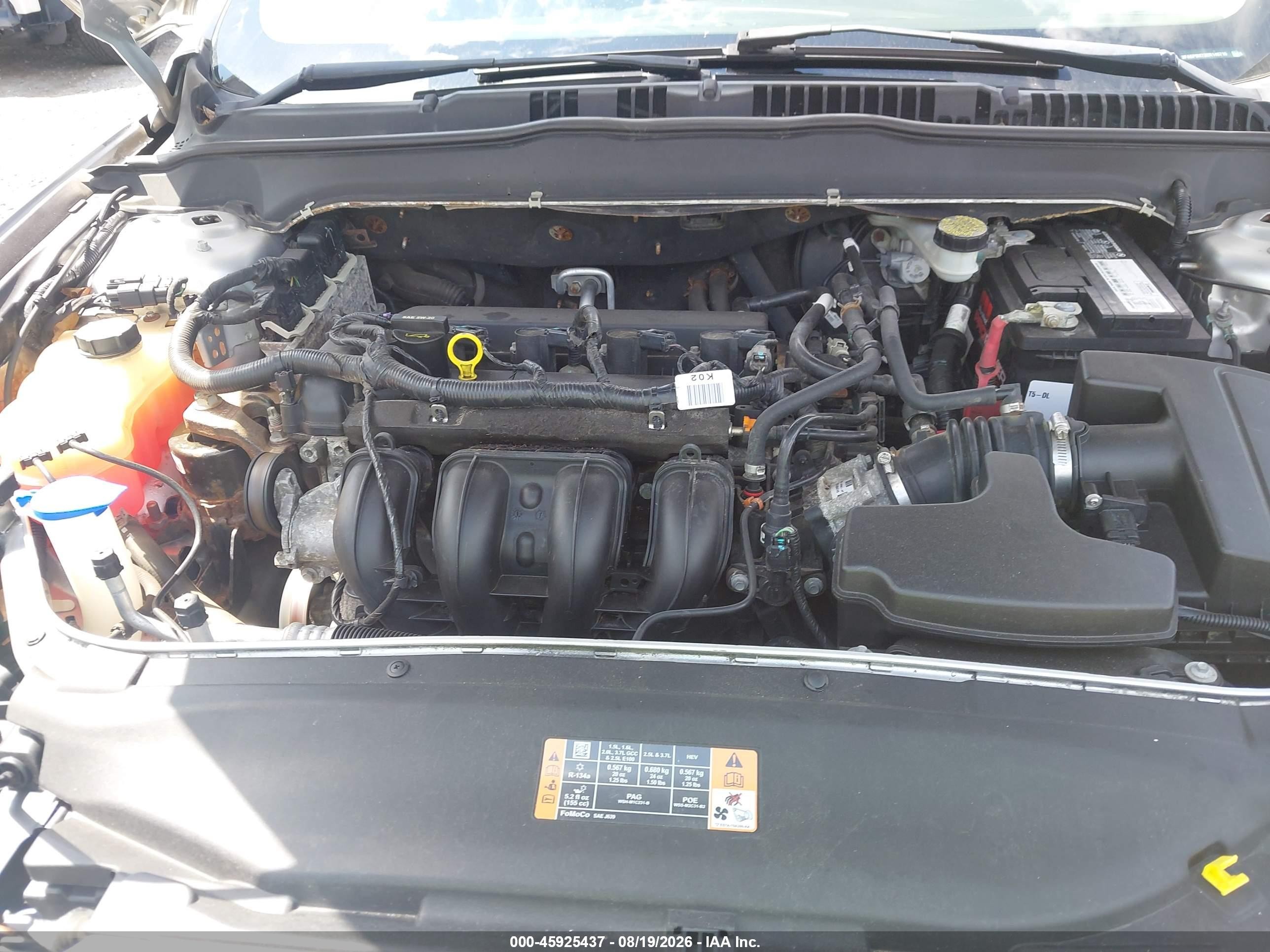 2014 Ford Fusion Se Серебряный vin: 3FA6P0H73ER145716