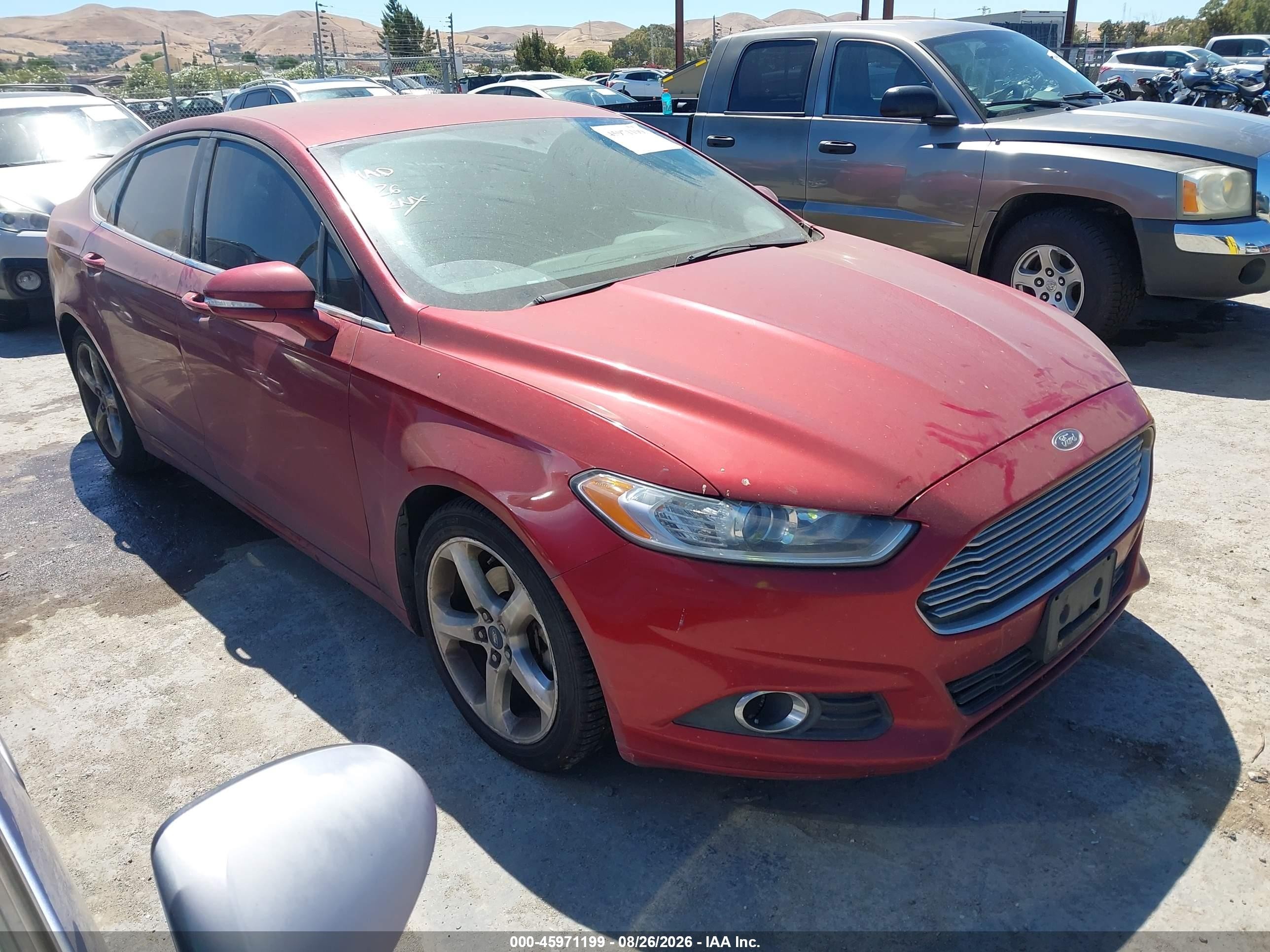 2014 Ford Fusion Se Красный vin: 3FA6P0H73ER393402